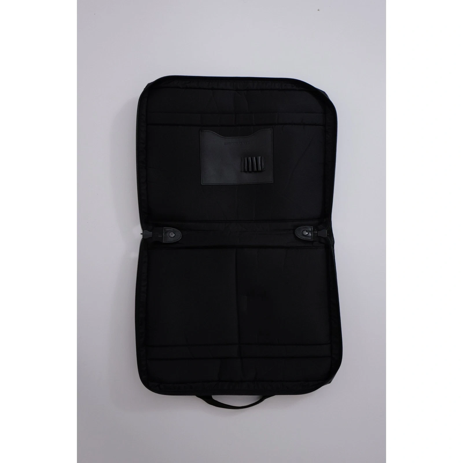 ISSEY MIYAKE Cartable Noir vintage, passéist — photo 11