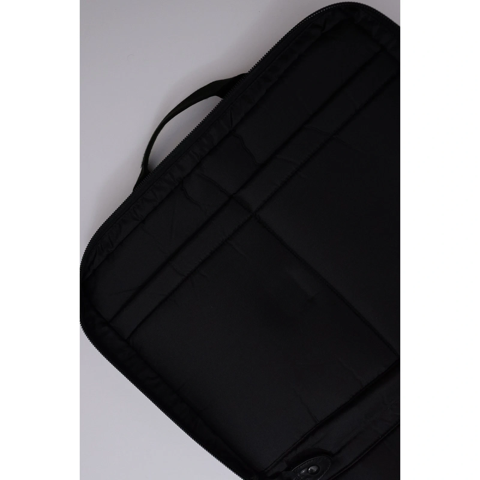 ISSEY MIYAKE Cartable Noir vintage, passéist — photo 13