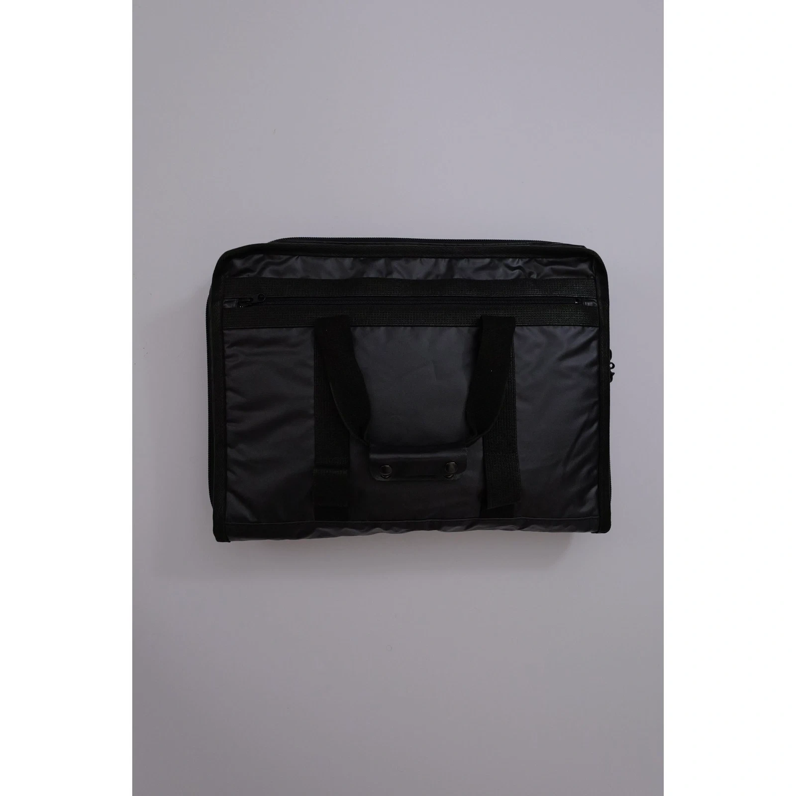 ISSEY MIYAKE Cartable Noir vintage, passéist — photo 9