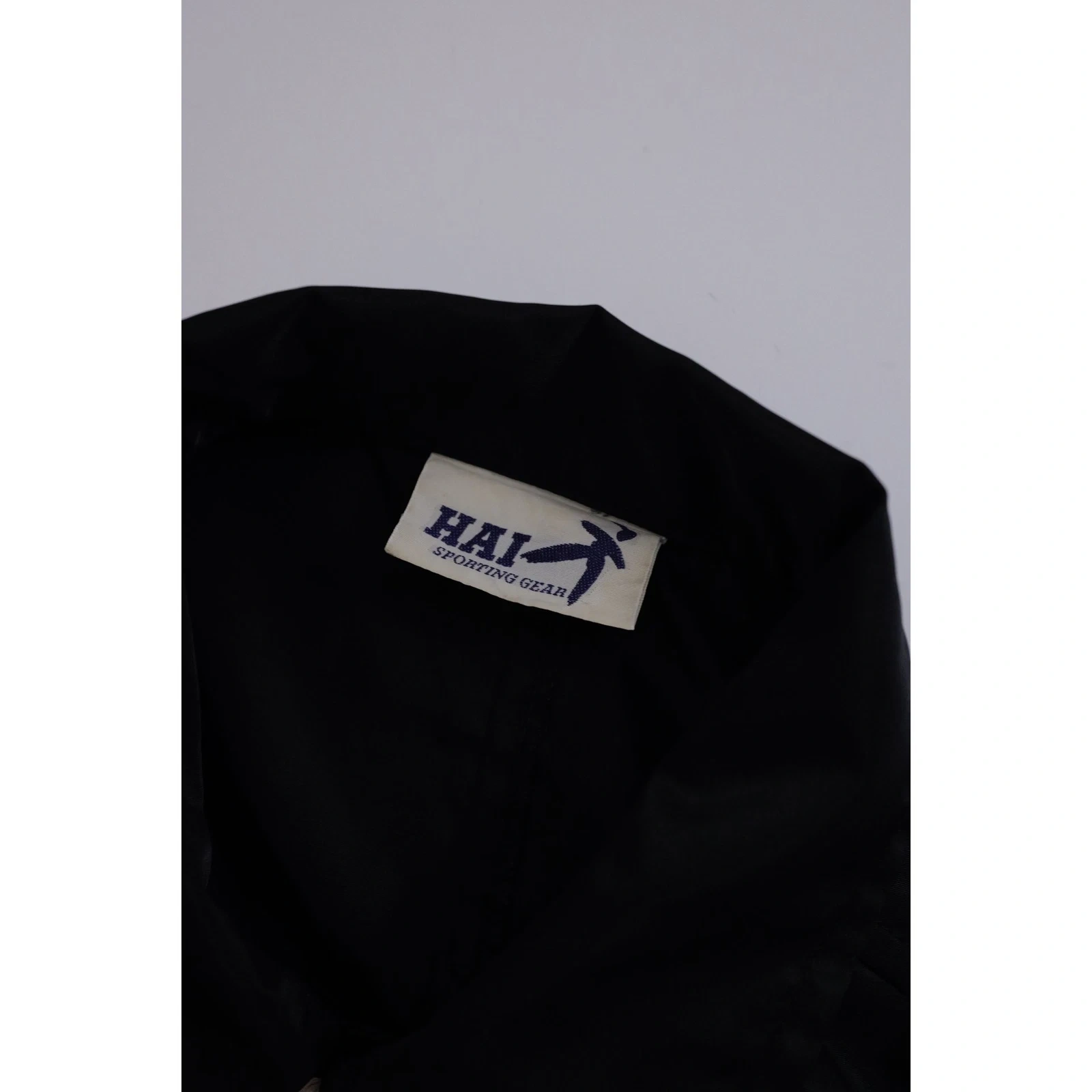 ISSEY MIYAKE Blouson Noir vintage, passéist — photo 9