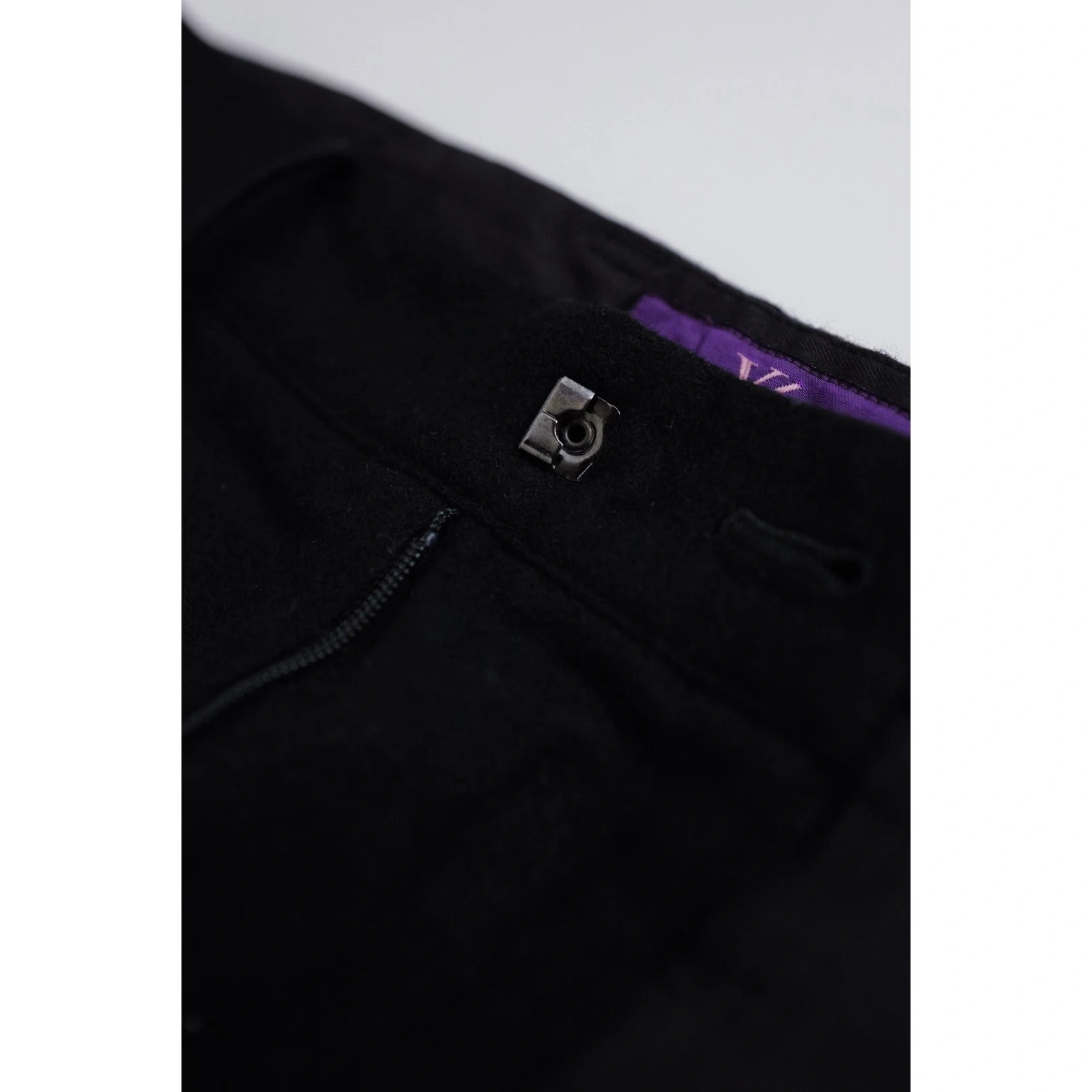 YOHJI YAMAMOTO Pantalon carotte en laine Noir vintage, passéist — photo 6