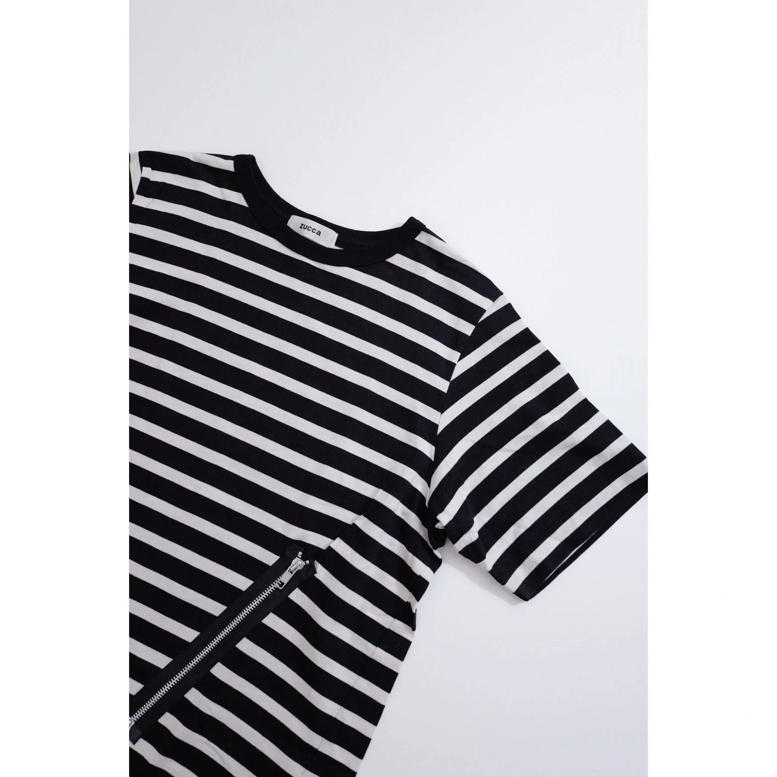 ZUCCA Tee shirt Blanc vintage, passéist — photo 5