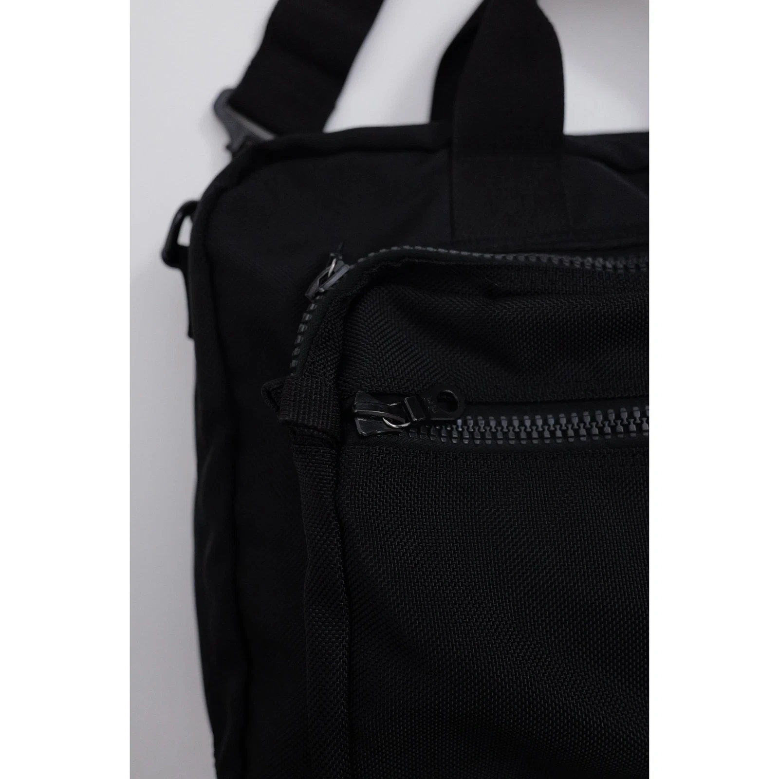 YOHJI YAMAMOTO Cartable Noir vintage, passéist — photo 3