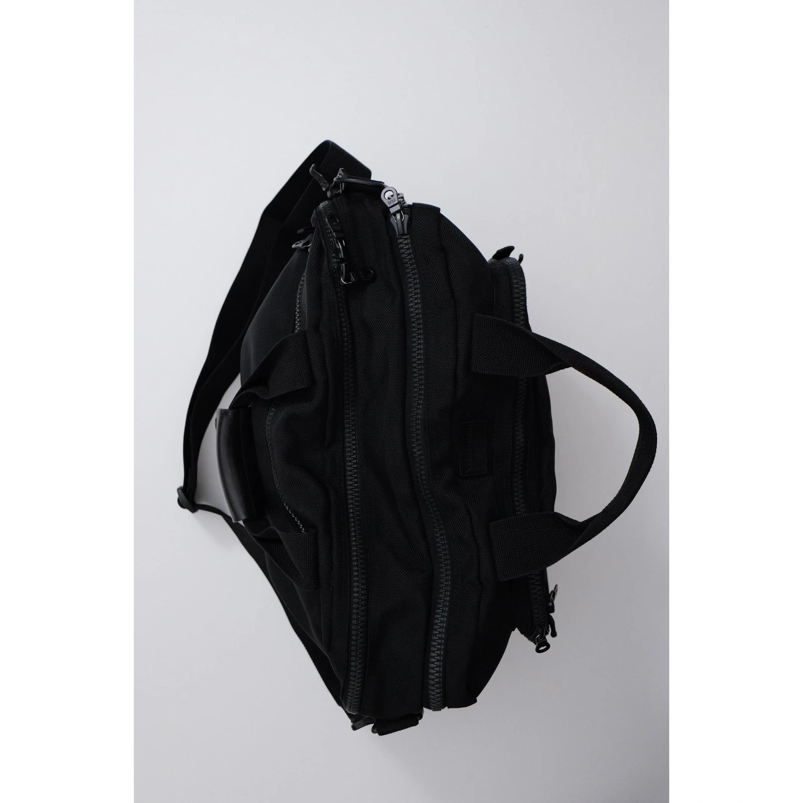 YOHJI YAMAMOTO Cartable Noir vintage, passéist — photo 5