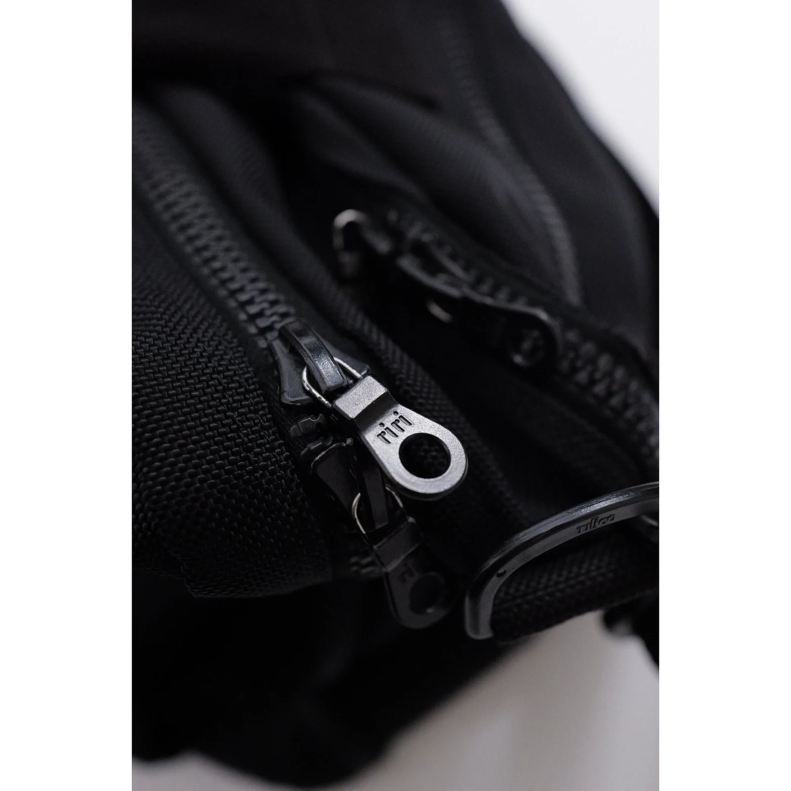 YOHJI YAMAMOTO Cartable Noir vintage, passéist — photo 7