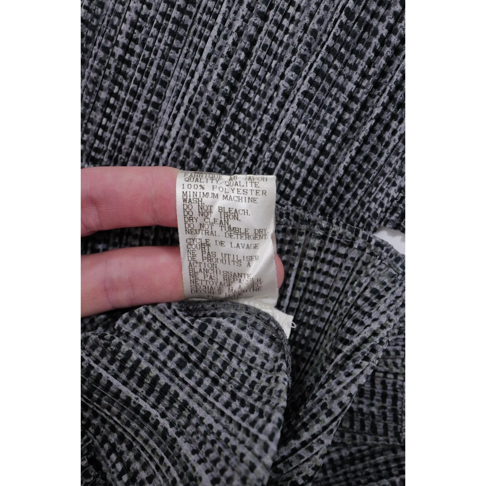 ISSEY MIYAKE Blouse Gris vintage, passéist — photo 10