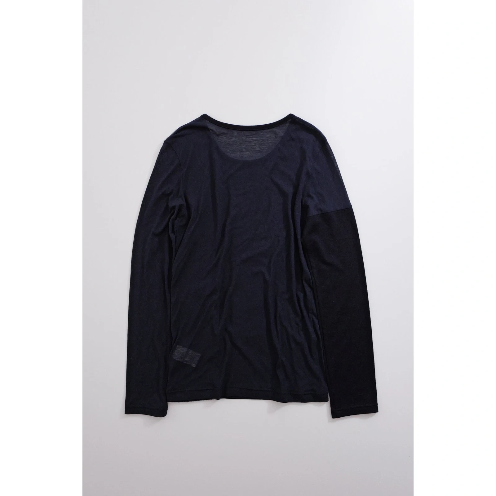 YOHJI YAMAMOTO Tee shirt en laine Marine vintage, passéist — photo 11