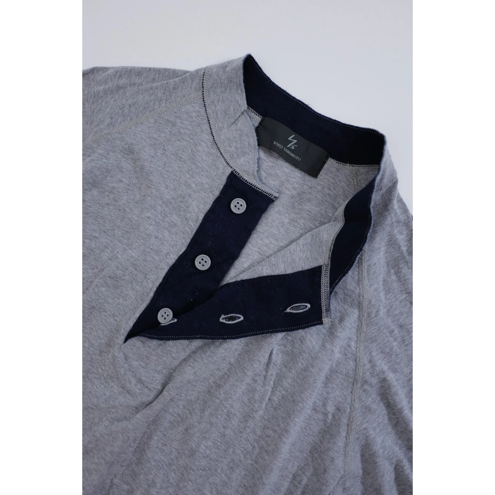 YOHJI YAMAMOTO Polo Gris vintage, passéist — photo 7