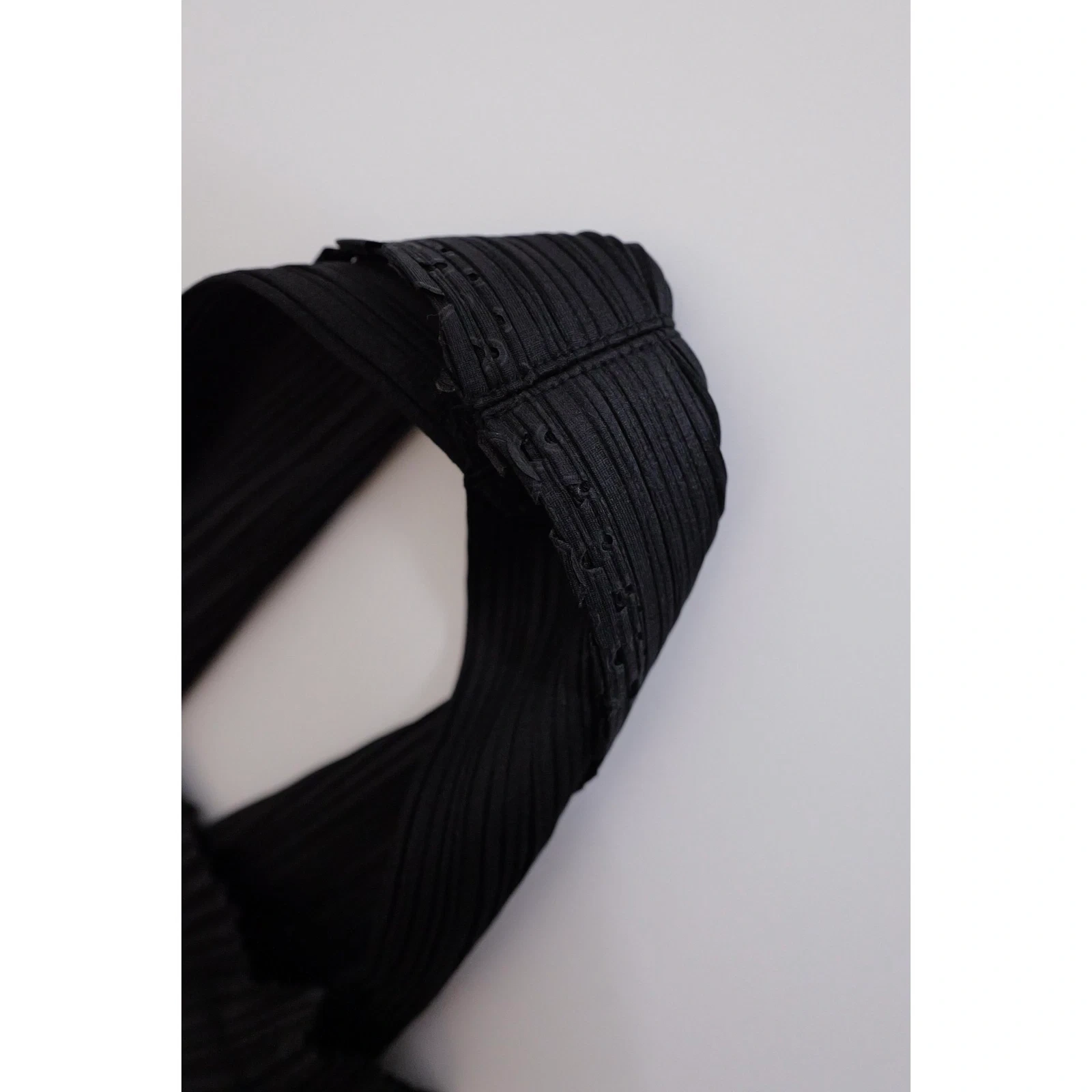 ISSEY MIYAKE Blouse Noir vintage, passéist — photo 15