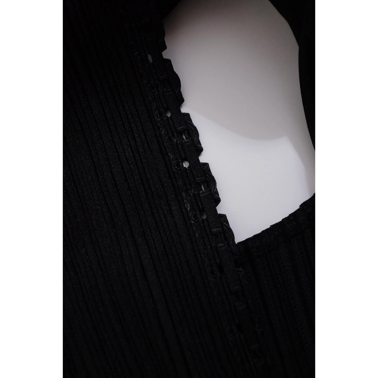 ISSEY MIYAKE Blouse Noir vintage, passéist — photo 8