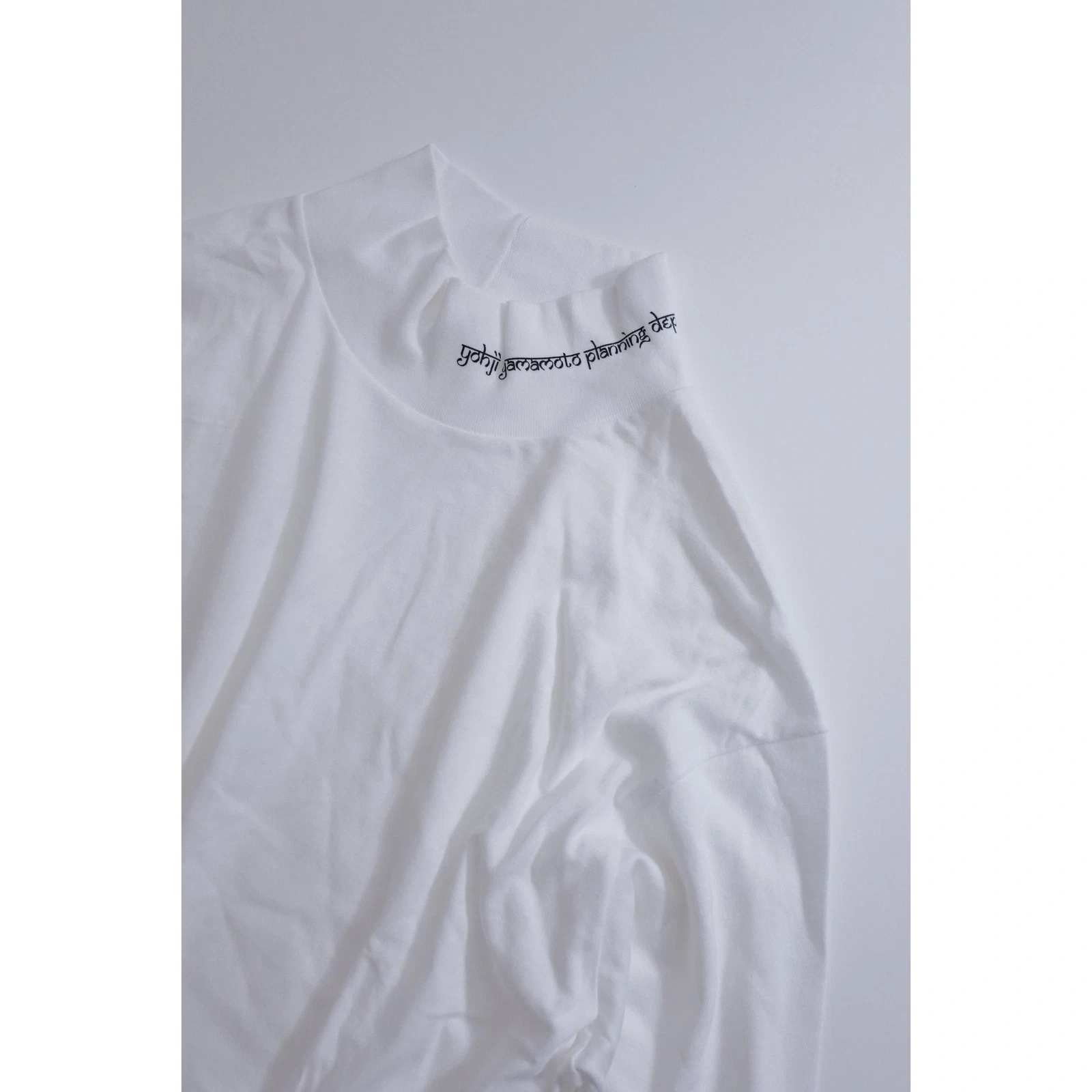 YOHJI YAMAMOTO Tee shirt Blanc vintage, passéist — photo 2
