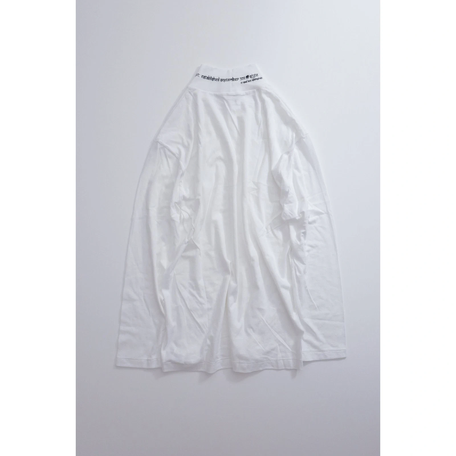YOHJI YAMAMOTO Tee shirt Blanc vintage, passéist — photo 11