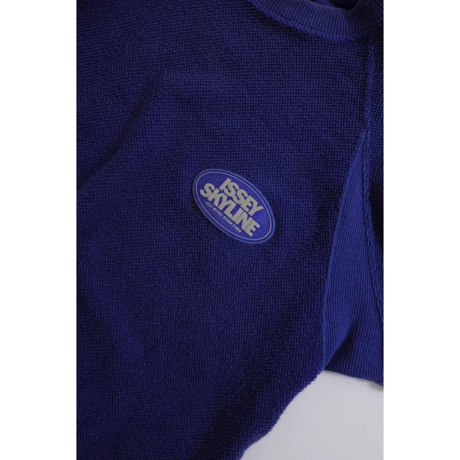 ISSEY MIYAKE Sweat Bleu vintage, passéist — photo 3