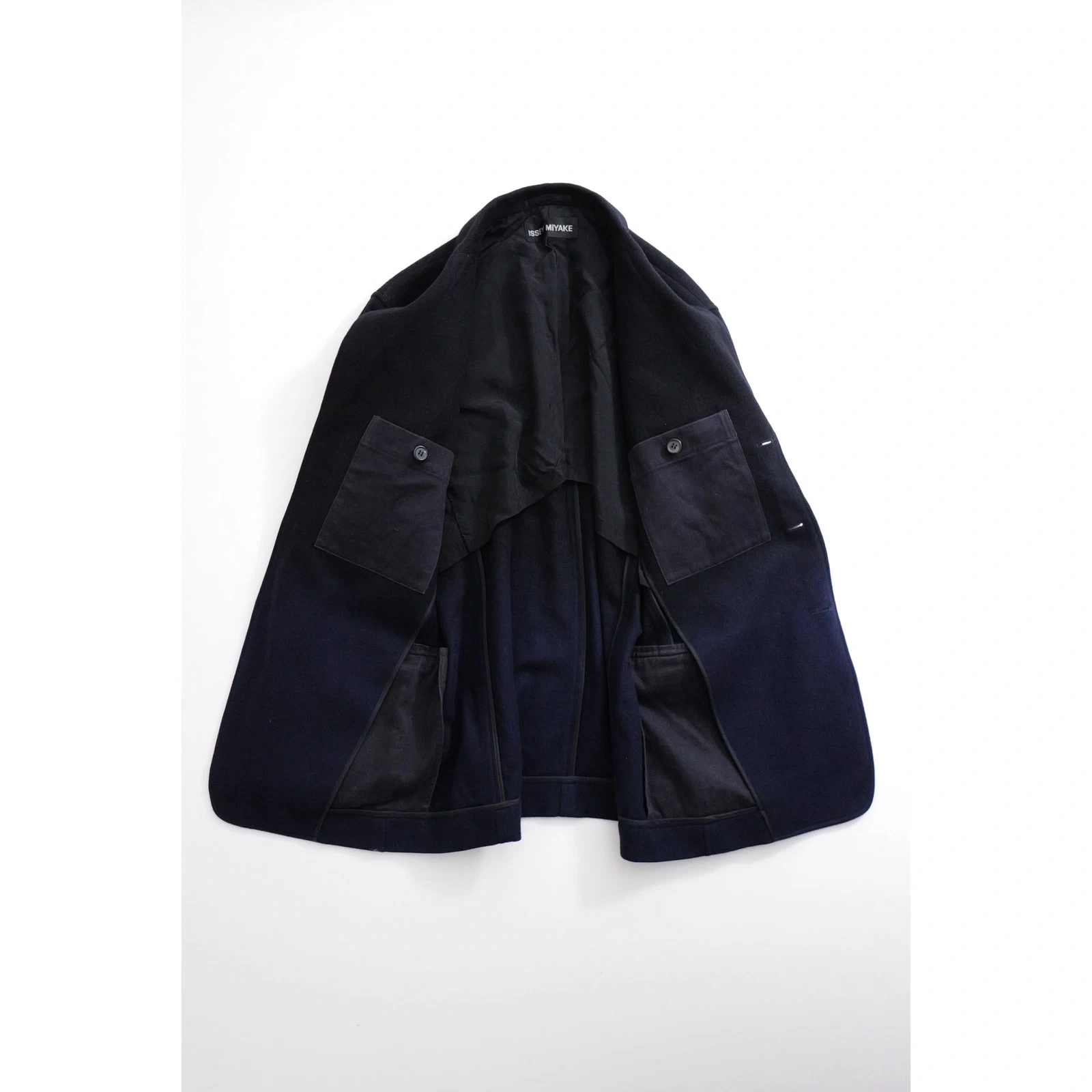 ISSEY MIYAKE Veste en laine Noir vintage, passéist — photo 13