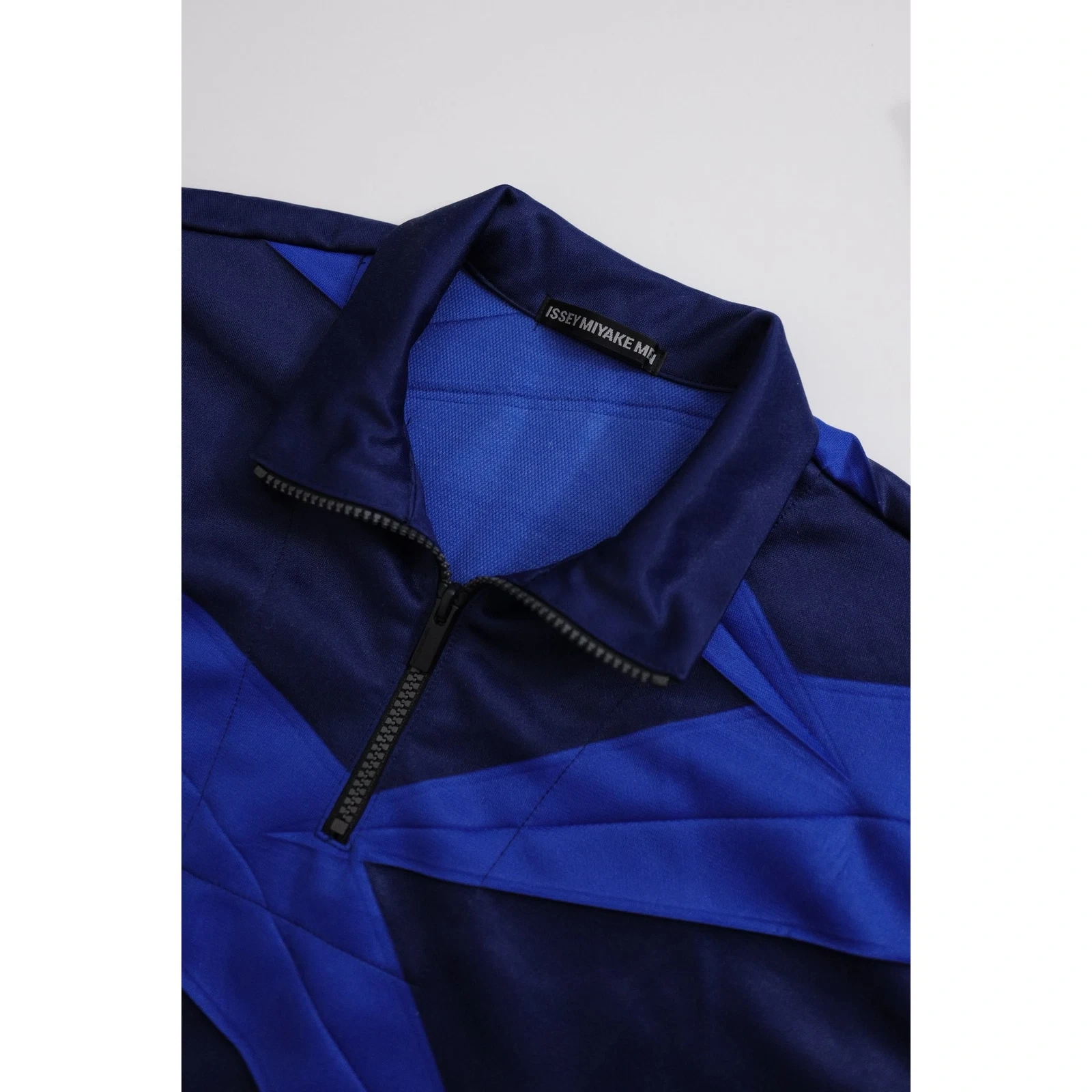ISSEY MIYAKE Sweat Marine vintage, passéist — photo 5