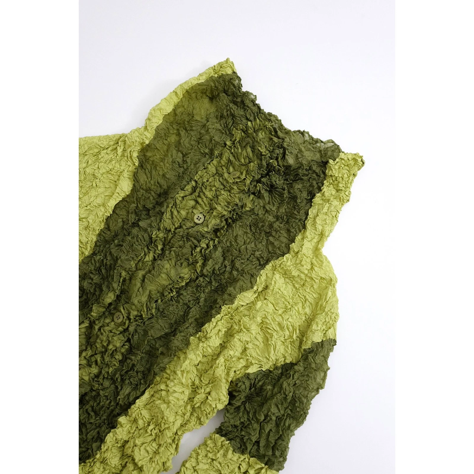 ISSEY MIYAKE Blouse Vert vintage, passéist — photo 2