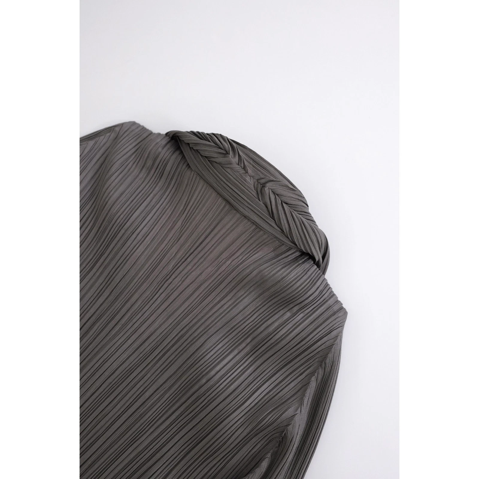 ISSEY MIYAKE Veste courte Gris vintage, passéist — photo 14