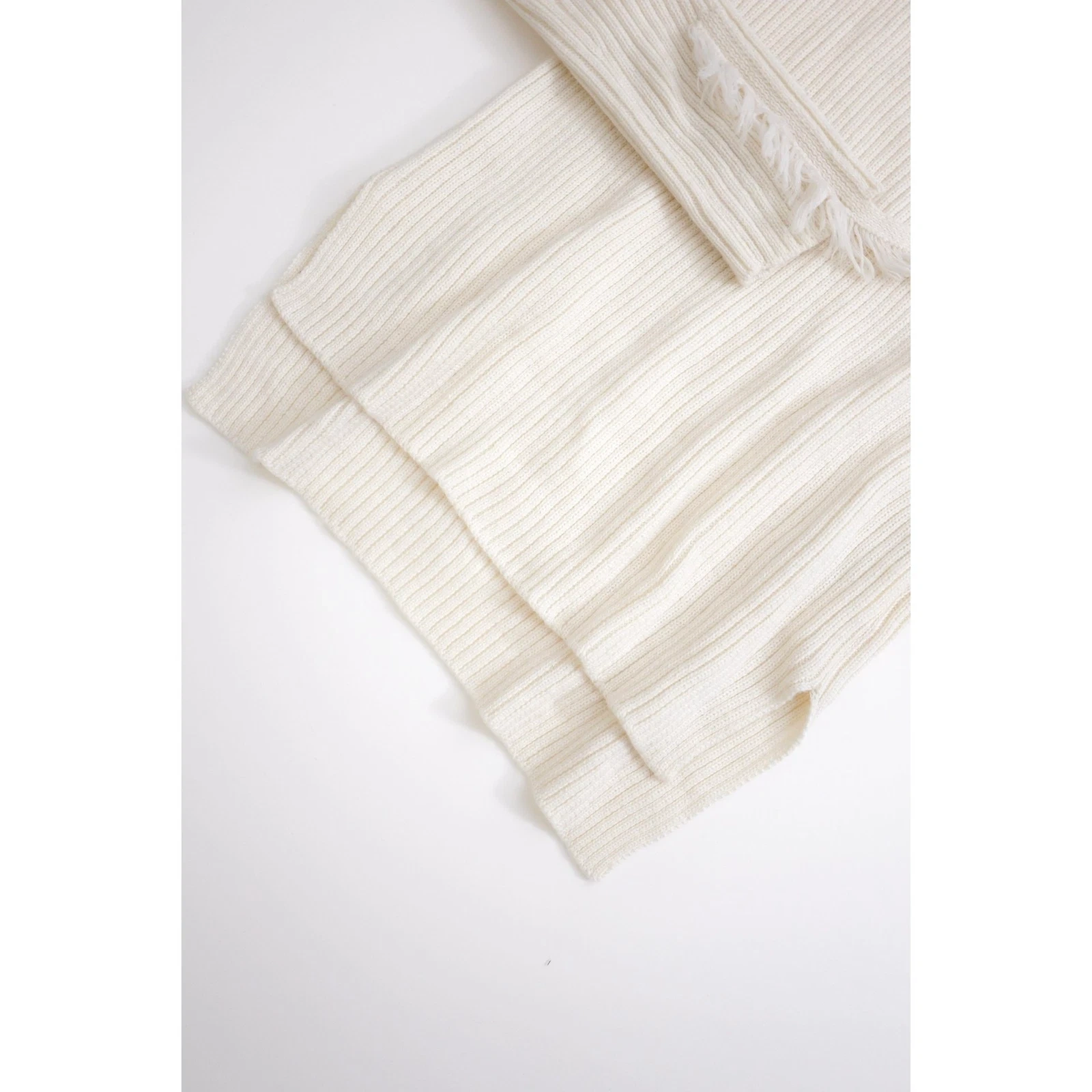 YOHJI YAMAMOTO Pull-over en laine Écru vintage, passéist — photo 3
