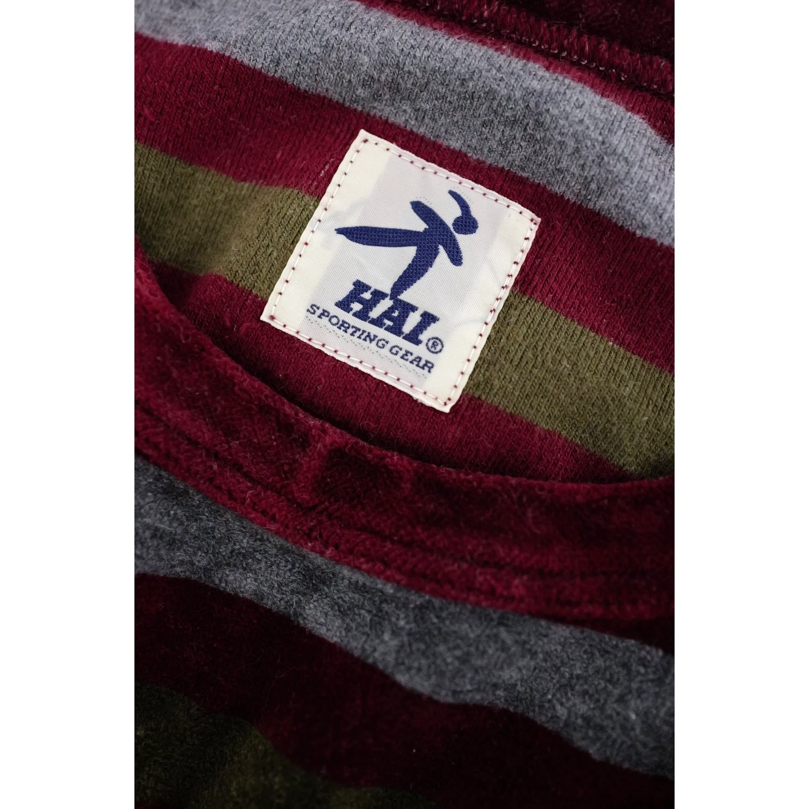 ISSEY MIYAKE Sweat Bordeaux vintage, passéist — photo 4