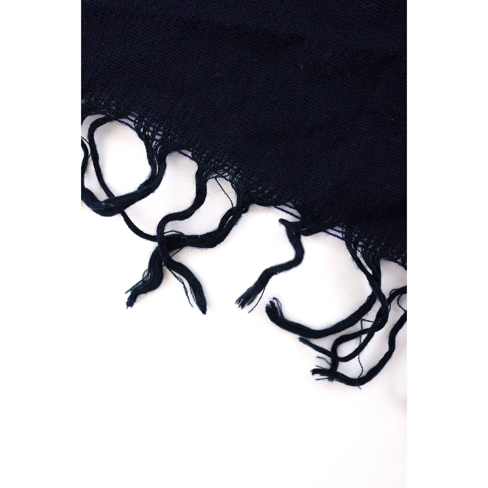 ISSEY MIYAKE Echarpe en soie Marine vintage, passéist — photo 9