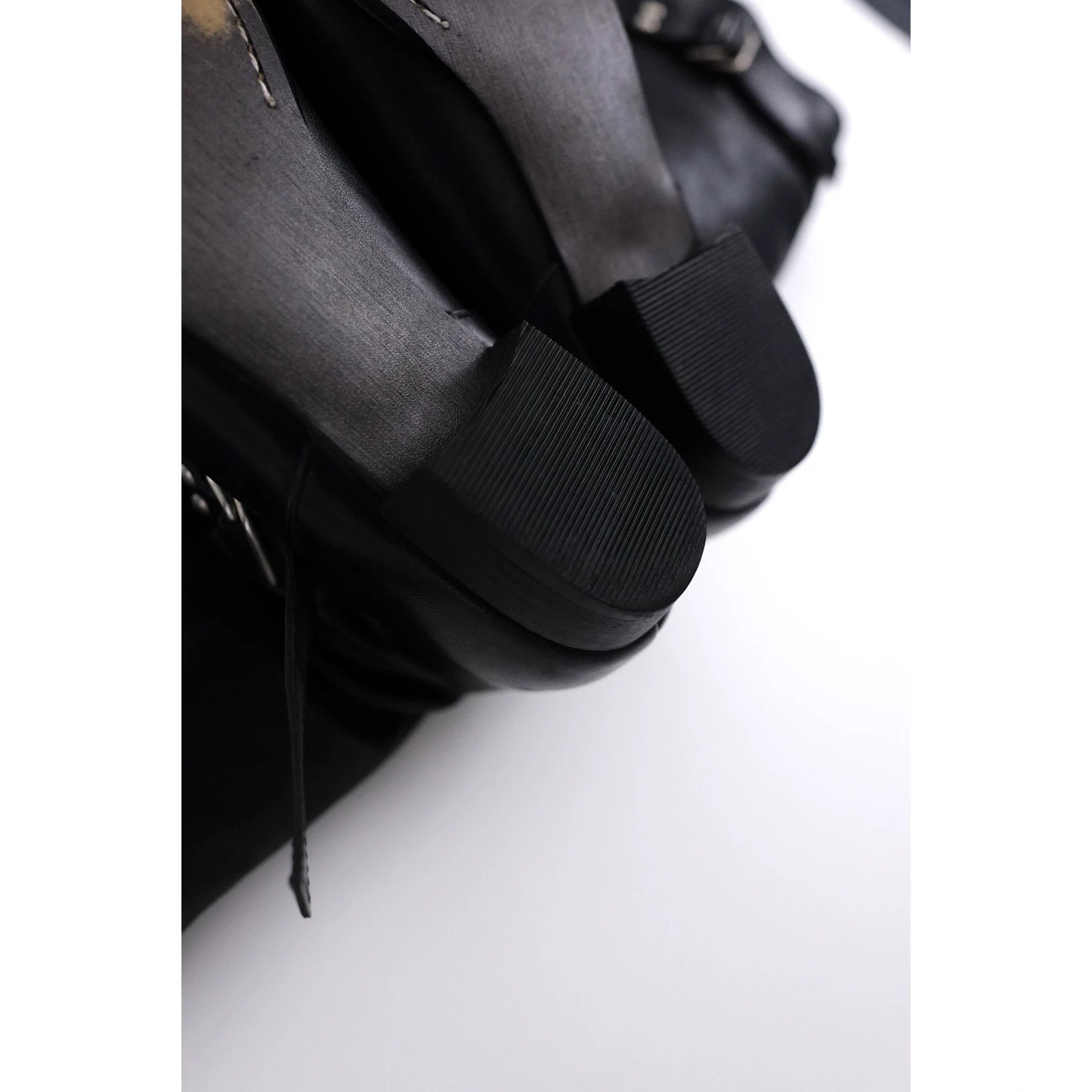YOHJI YAMAMOTO Bottes en cuir Noir vintage, passéist — photo 8