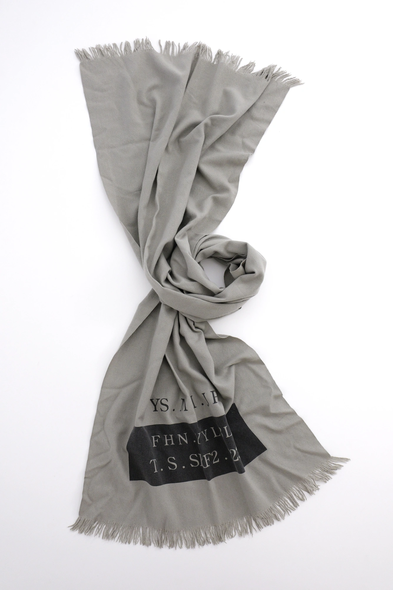 YOHJI YAMAMOTO Echarpe en soie Gris vintage, passéist — photo 1