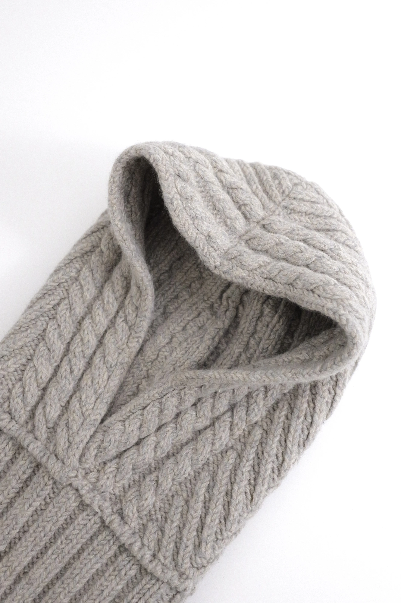 YOHJI YAMAMOTO Bonnet en laine Beige vintage, passéist — photo 2