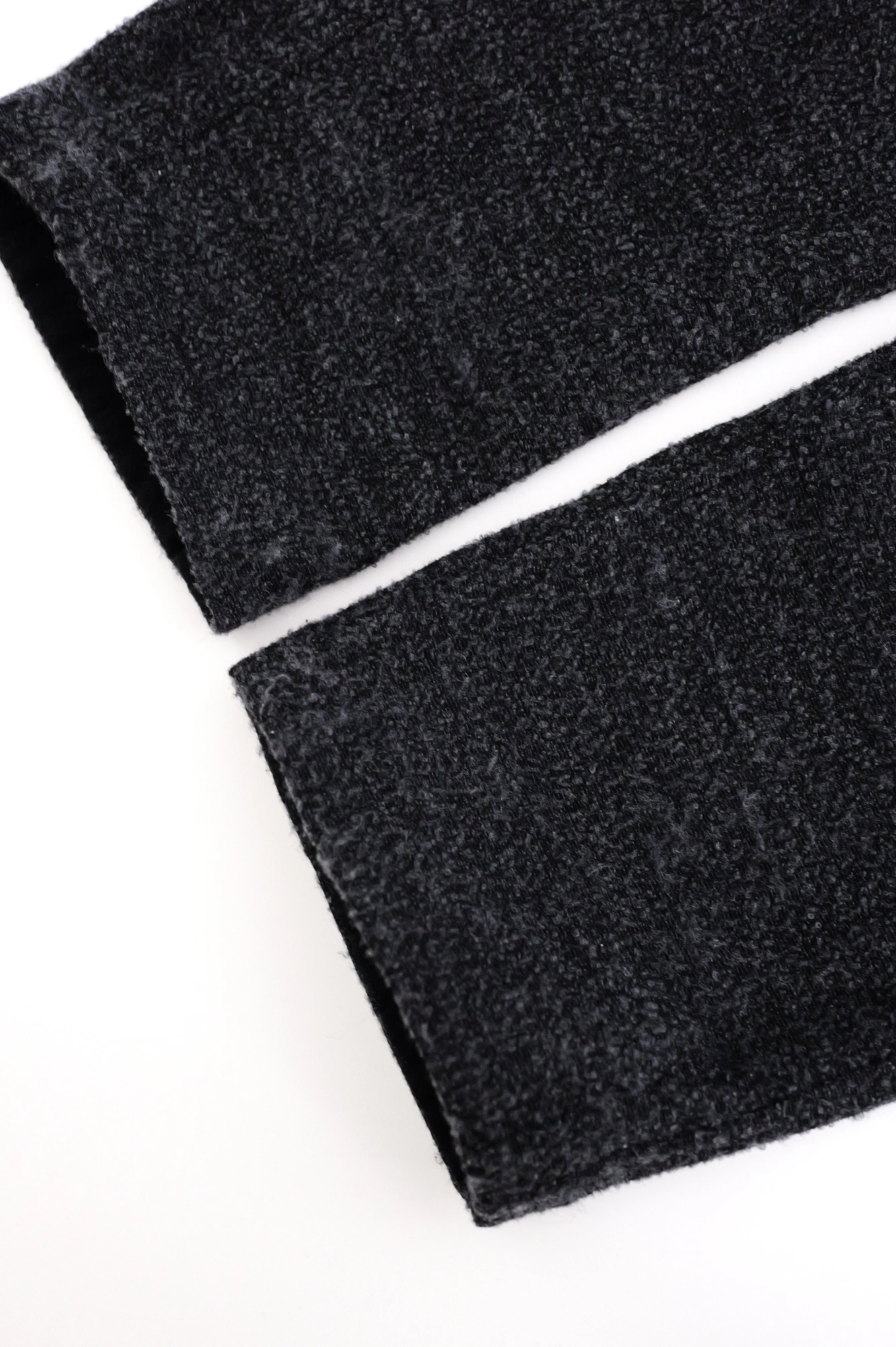 ISSEY MIYAKE Pantalon en laine Noir vintage, passéist — photo 15