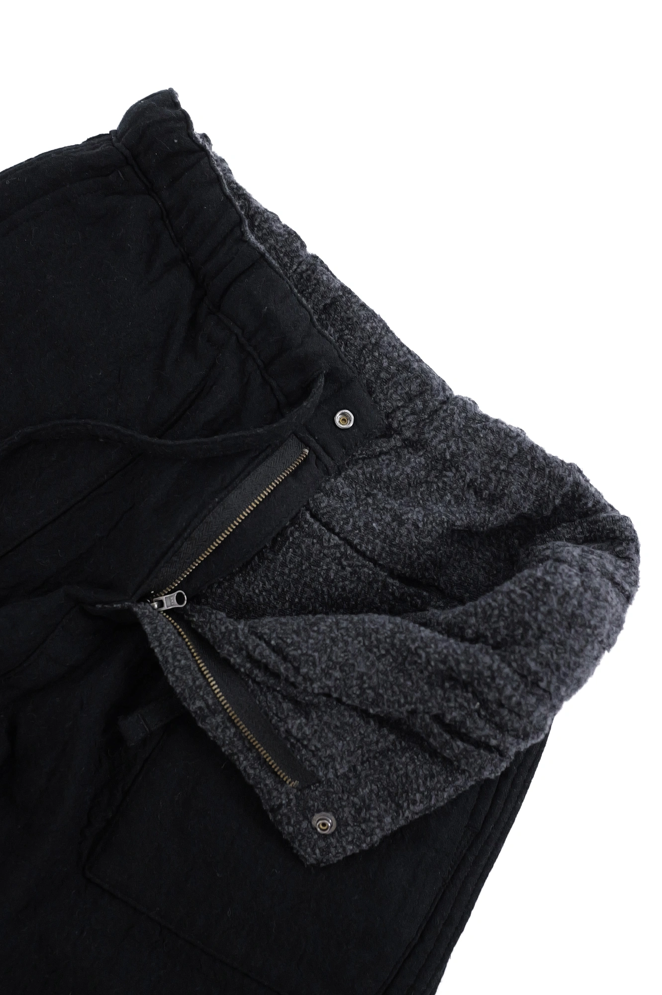 ISSEY MIYAKE Pantalon en laine Noir vintage, passéist — photo 8