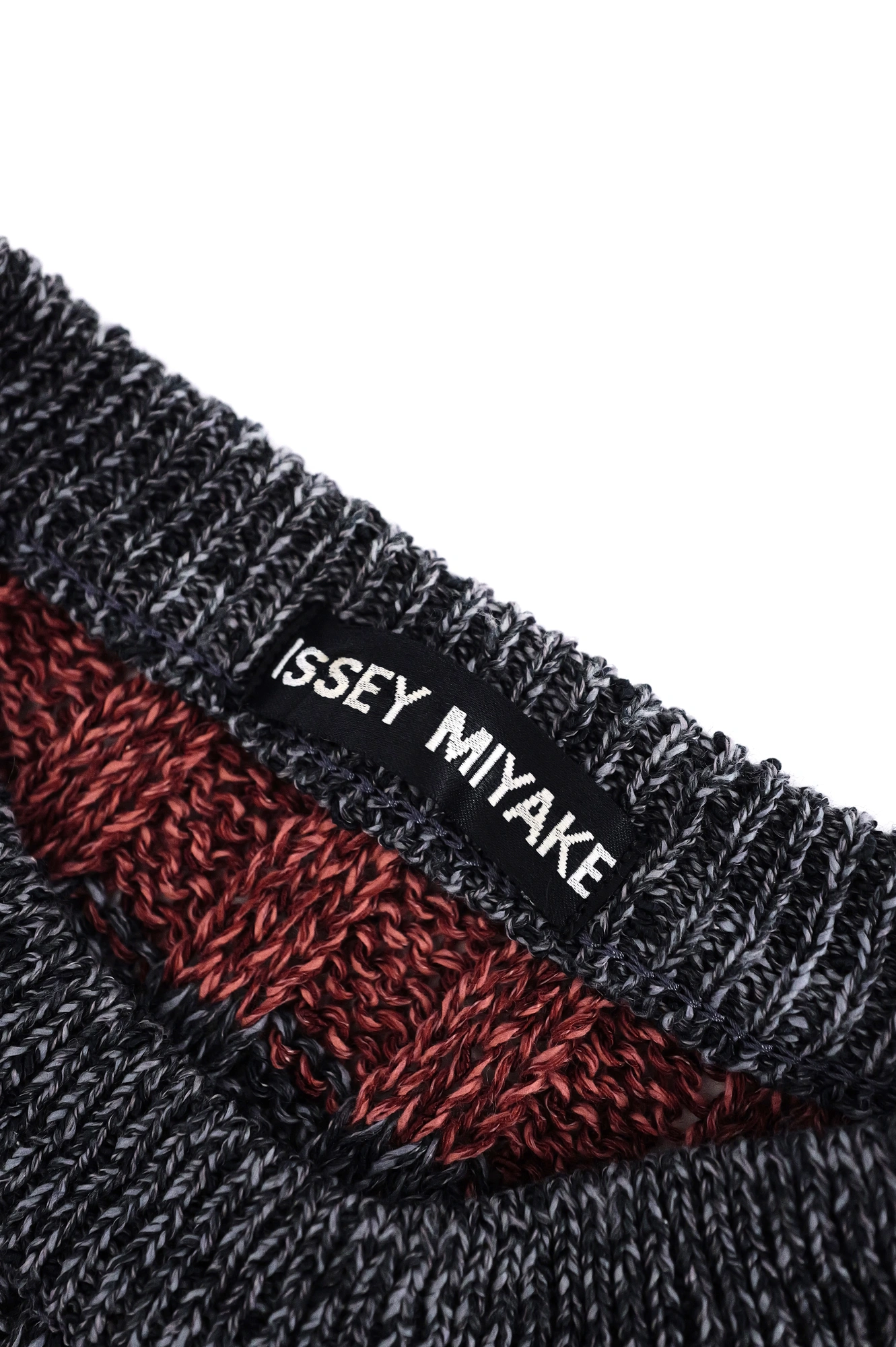 ISSEY MIYAKE Pull en lin Anthracite vintage, passéist — photo 4