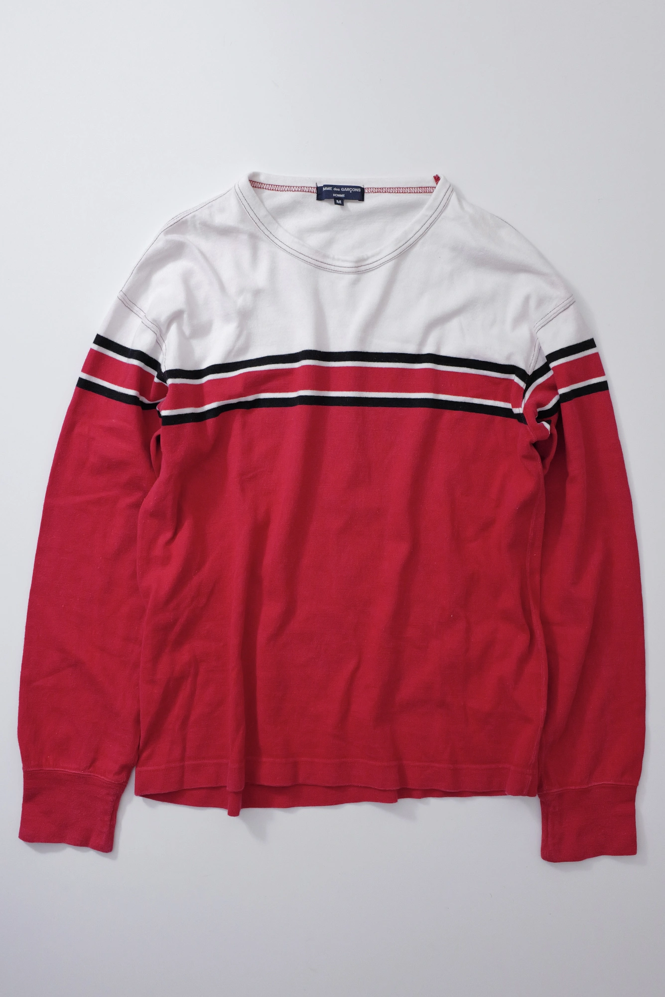 COMME DES GARÇONS Sweat Rouge vintage, passéist — photo 1