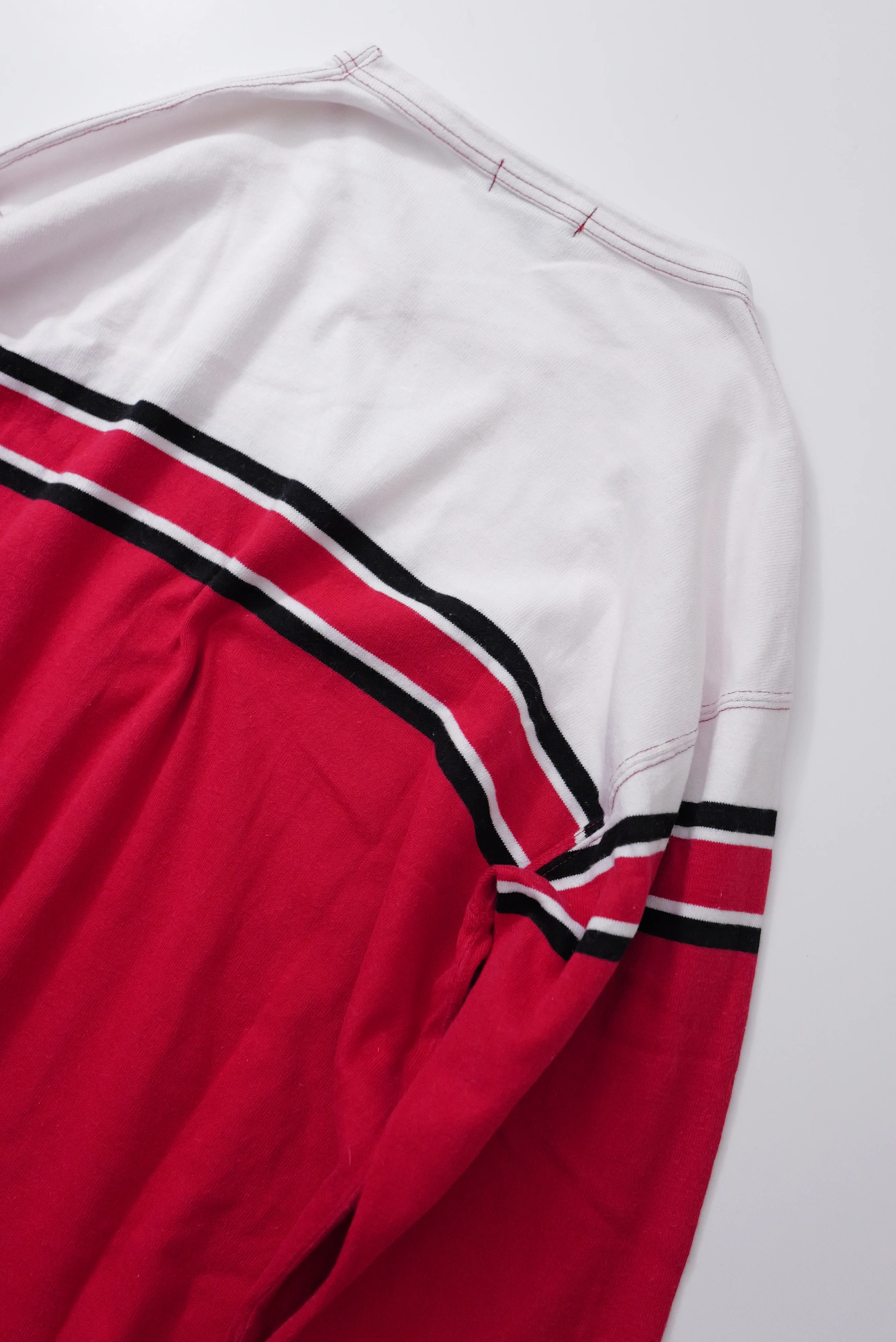 COMME DES GARÇONS Sweat Rouge vintage, passéist — photo 14