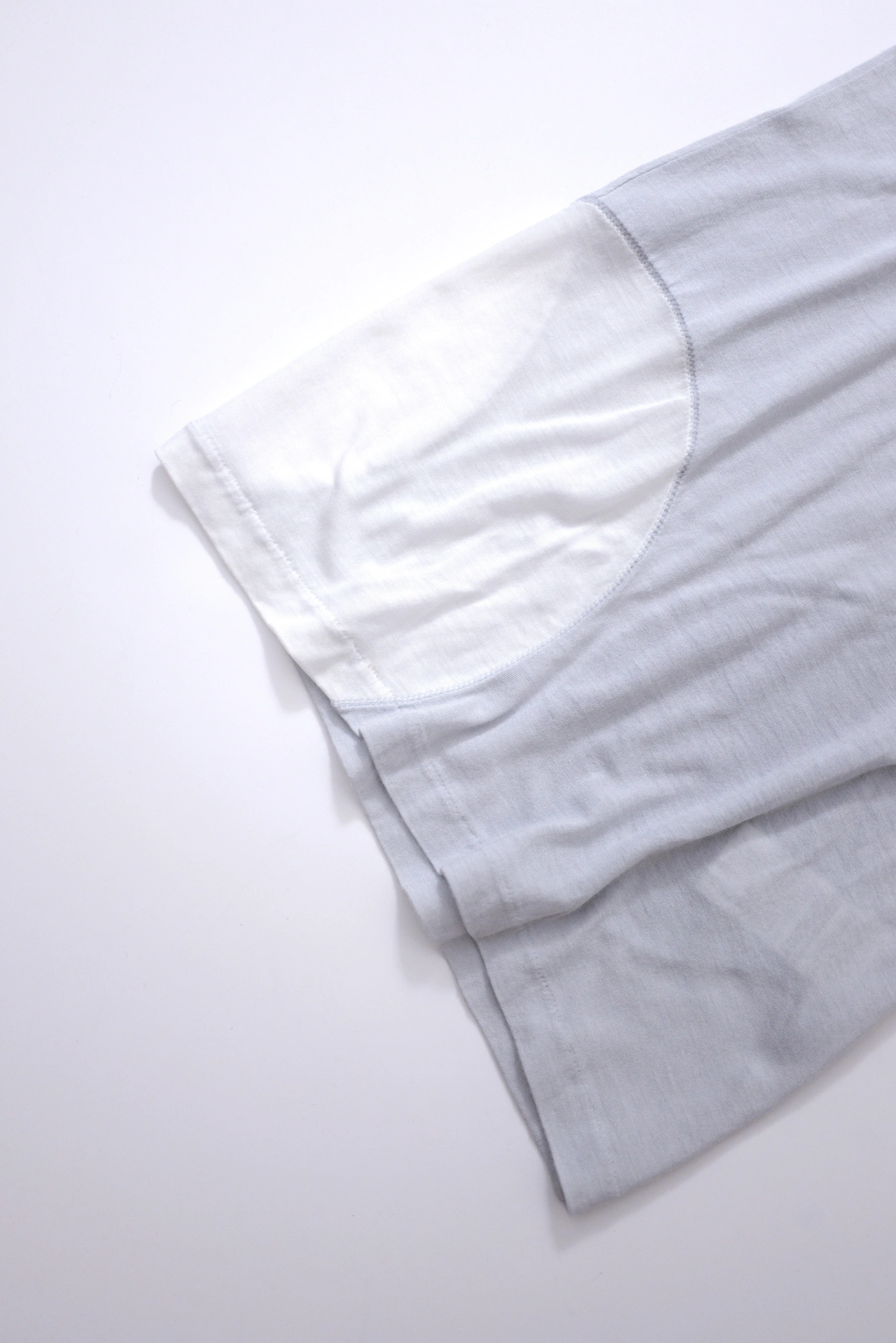 YOHJI YAMAMOTO Tee shirt Gris vintage, passéist — photo 3