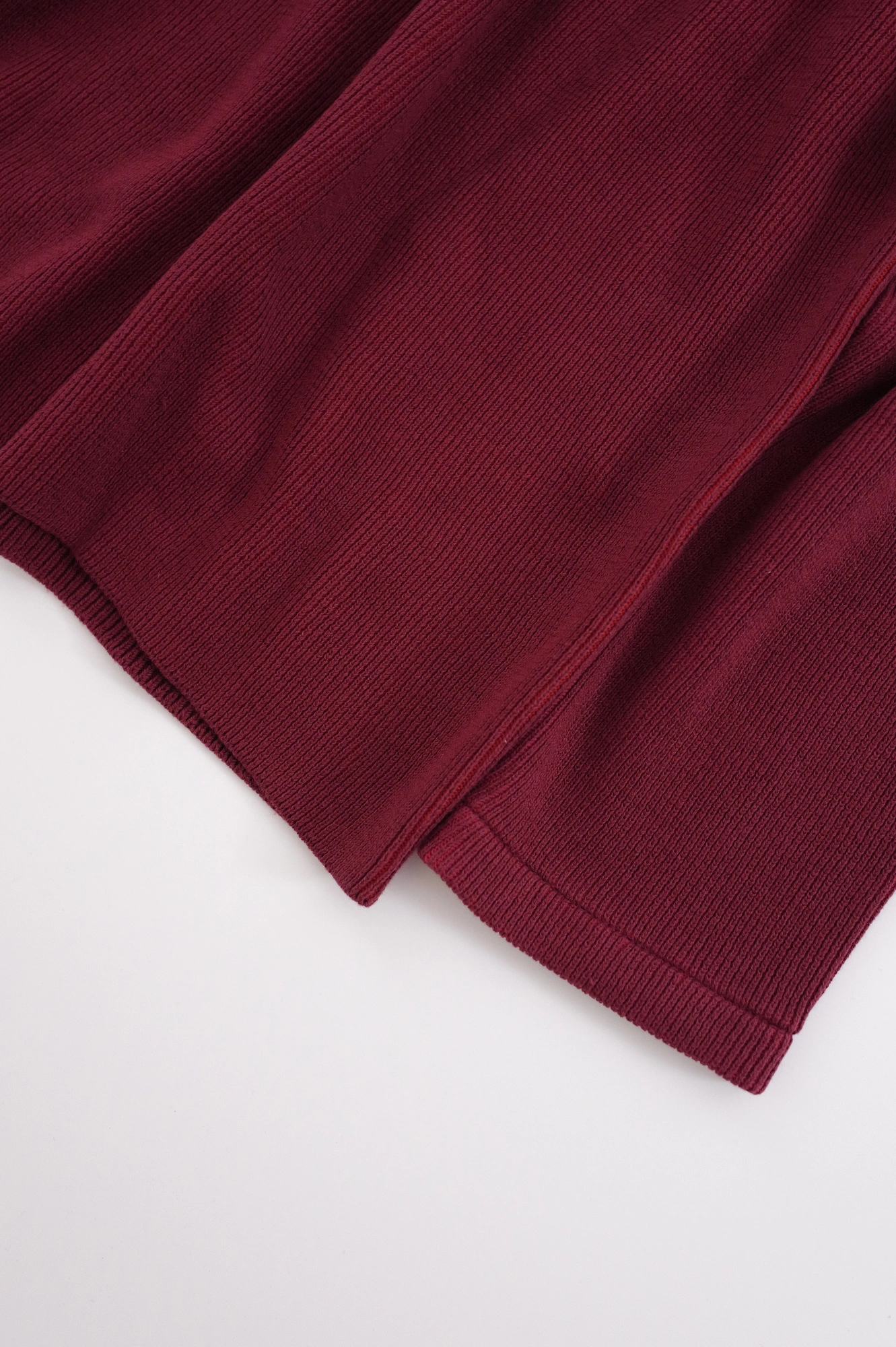 ISSEY MIYAKE Pull Bordeaux vintage, passéist — photo 14
