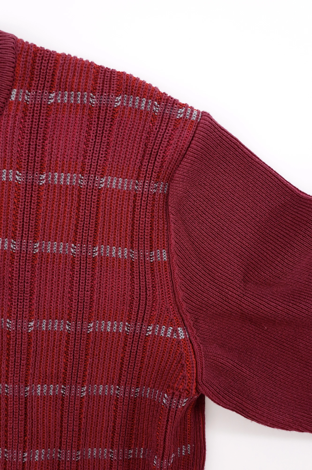 ISSEY MIYAKE Pull Bordeaux vintage, passéist — photo 4