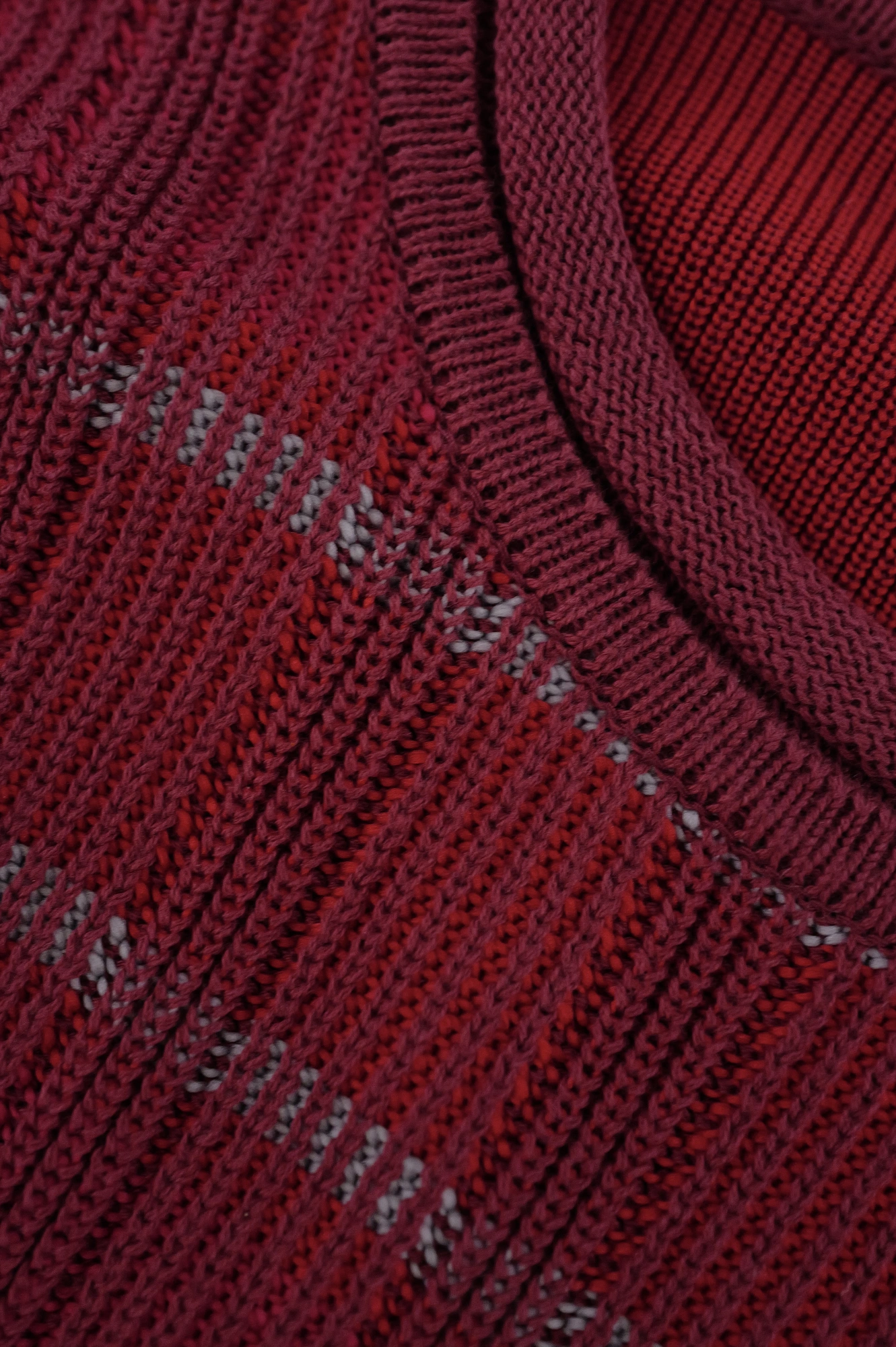 ISSEY MIYAKE Pull Bordeaux vintage, passéist — photo 7