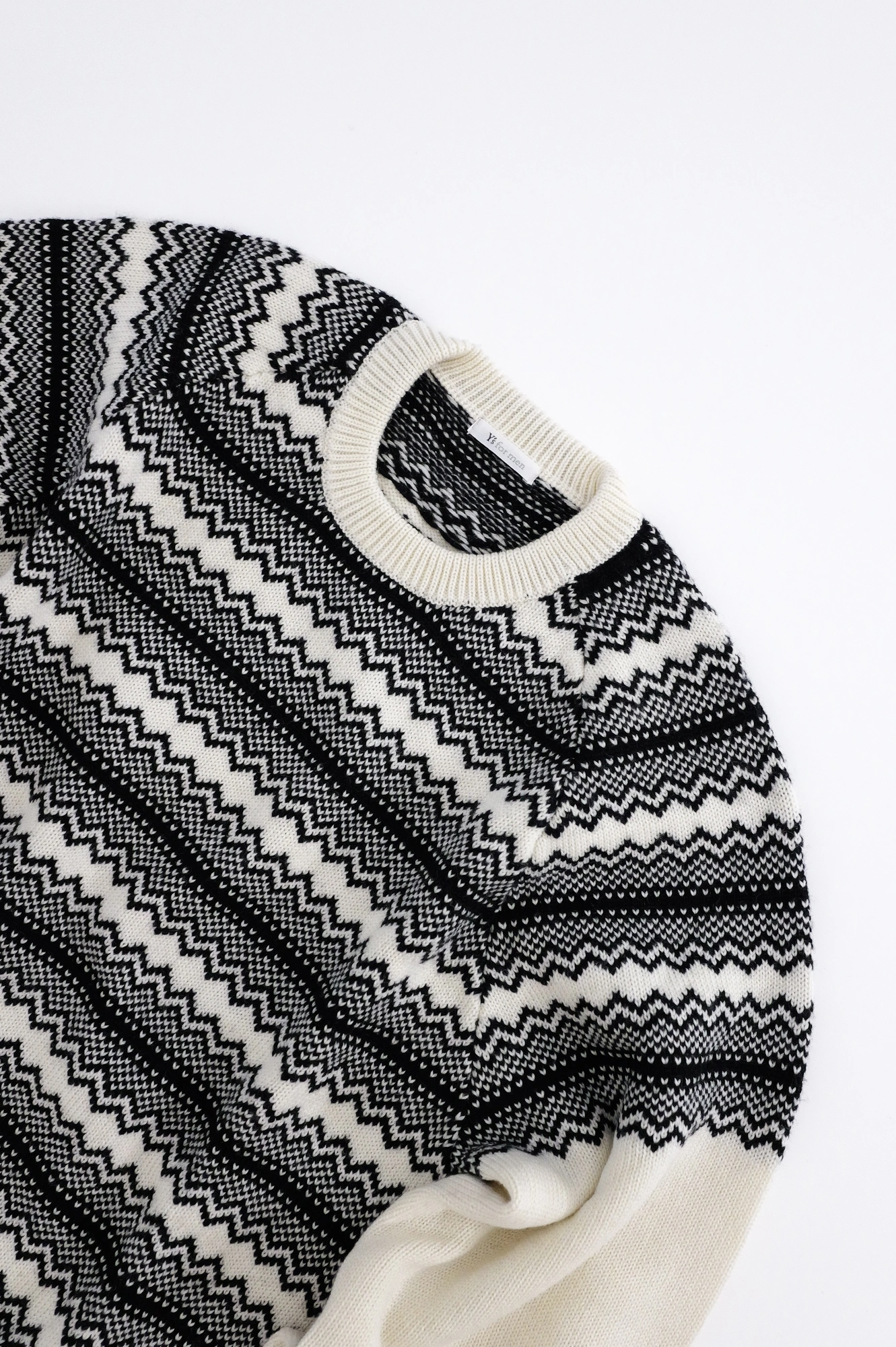 YOHJI YAMAMOTO Pull en laine Noir vintage, passéist — photo 2