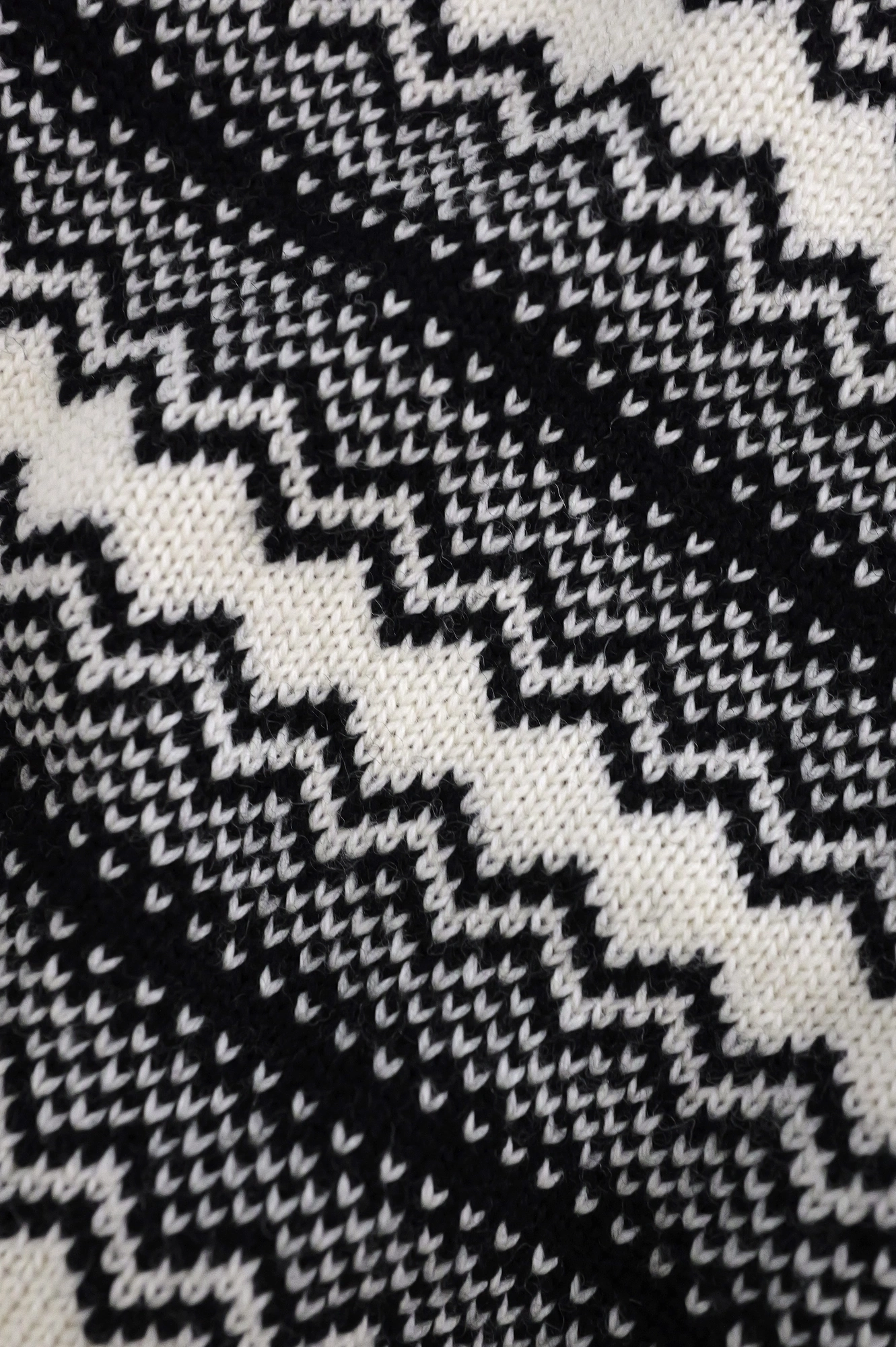 YOHJI YAMAMOTO Pull en laine Noir vintage, passéist — photo 7