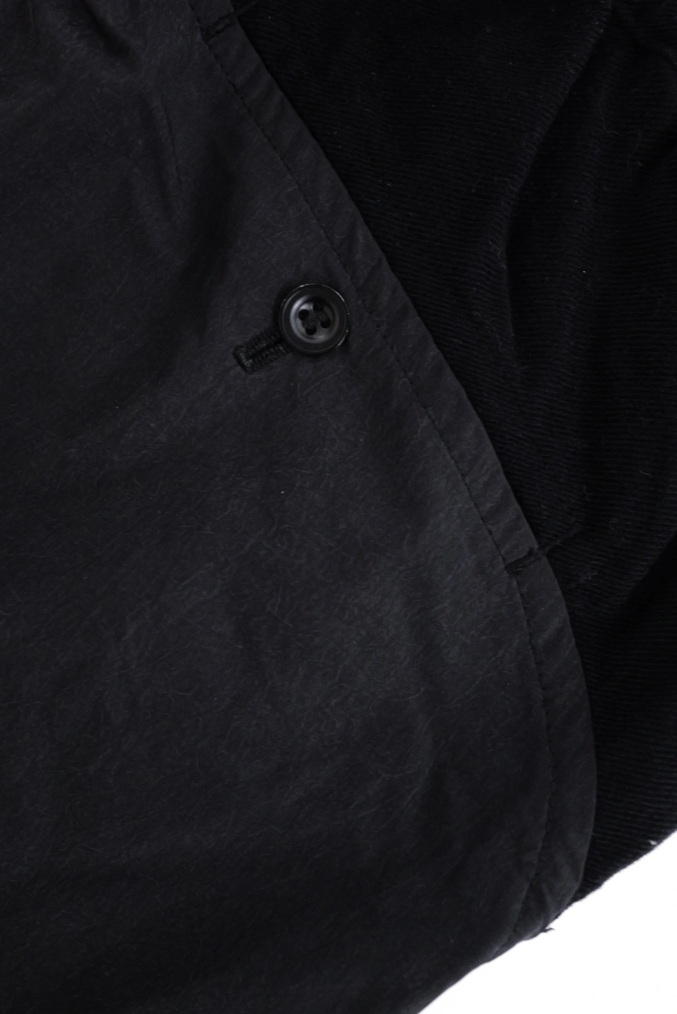 ISSEY MIYAKE Pantalon en laine Noir vintage, passéist — photo 10