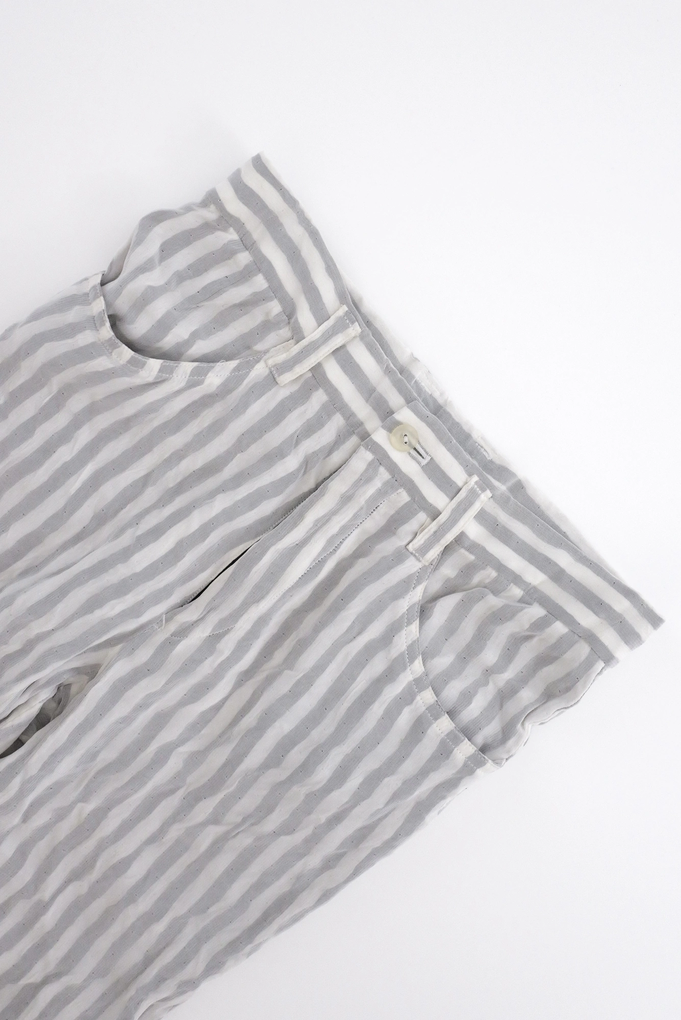 ISSEY MIYAKE Pantalon Blanc vintage, passéist — photo 2