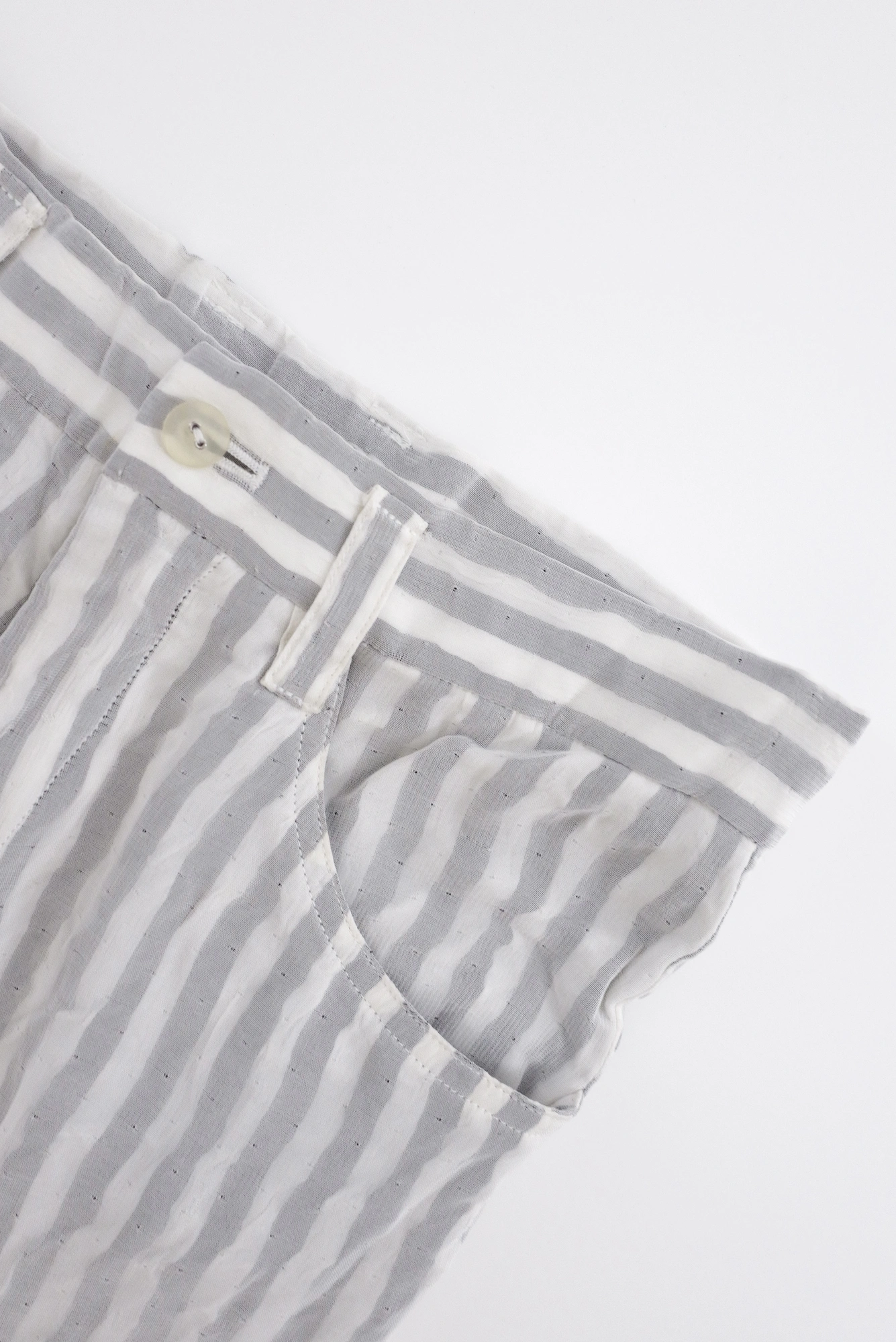 ISSEY MIYAKE Pantalon Blanc vintage, passéist — photo 4