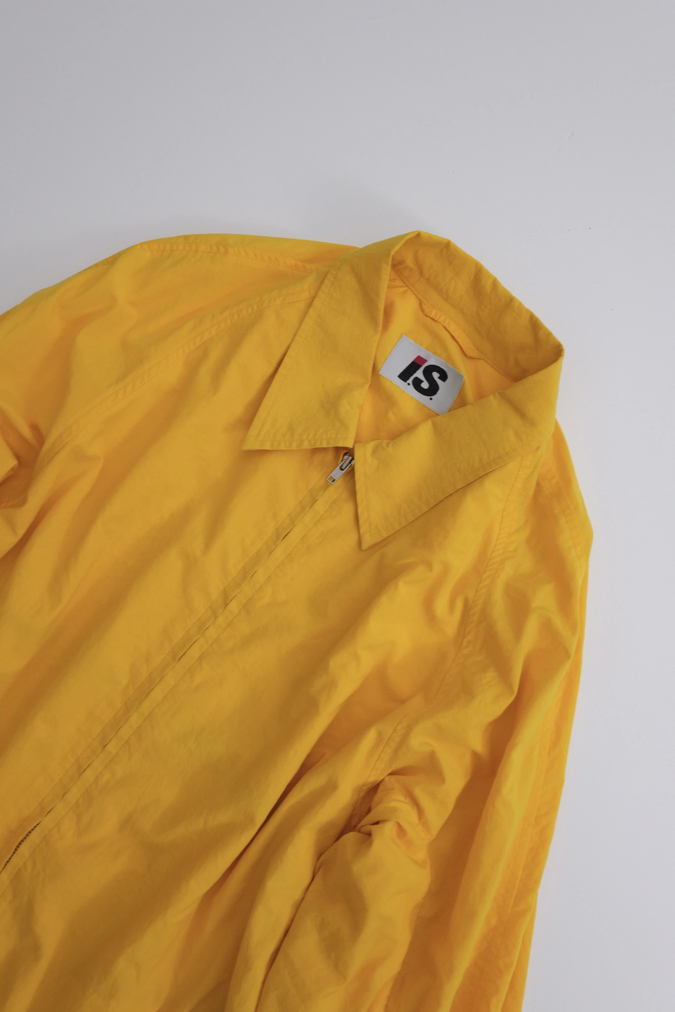 ISSEY MIYAKE Blouson Jaune vintage, passéist — photo 2