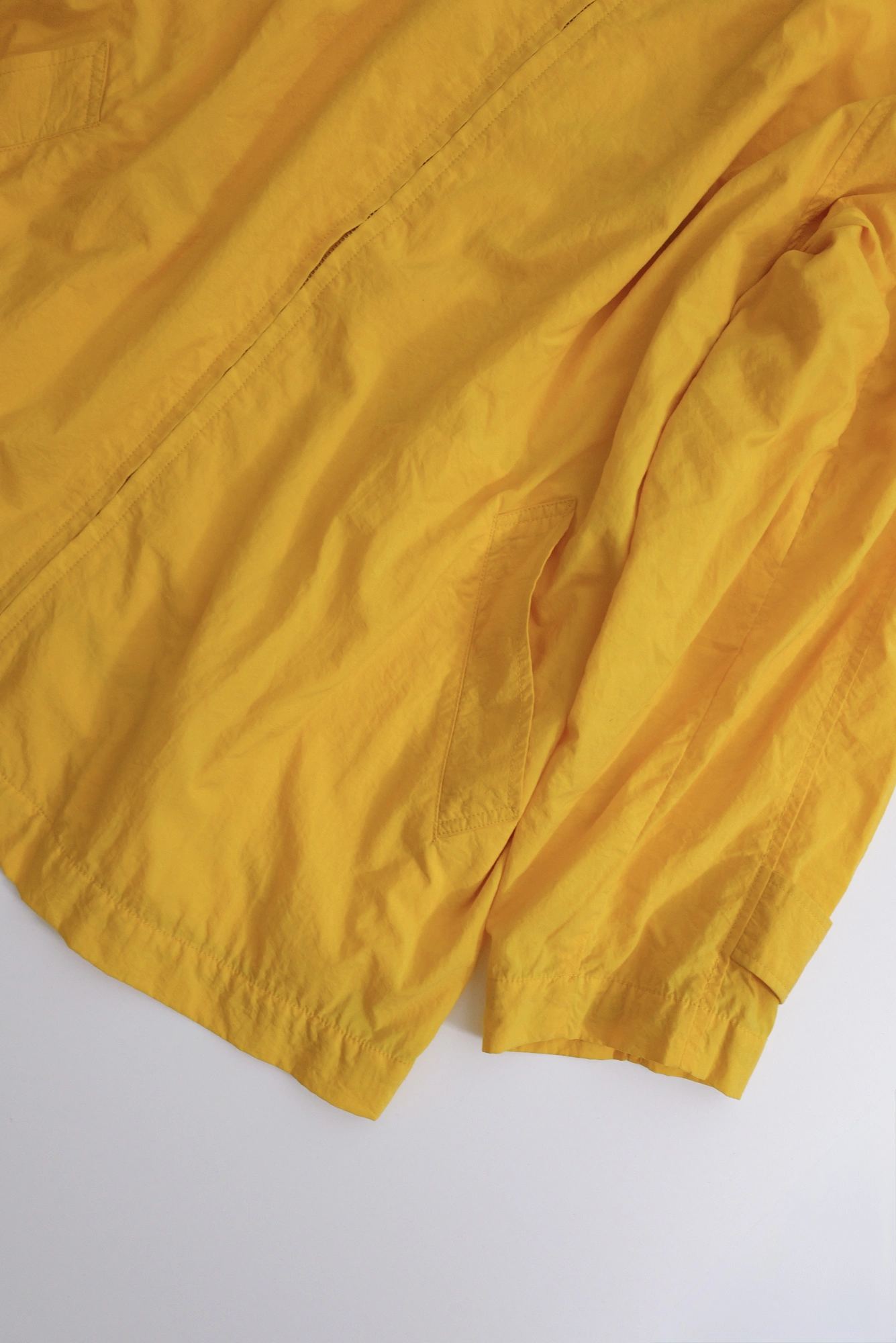 ISSEY MIYAKE Blouson Jaune vintage, passéist — photo 3