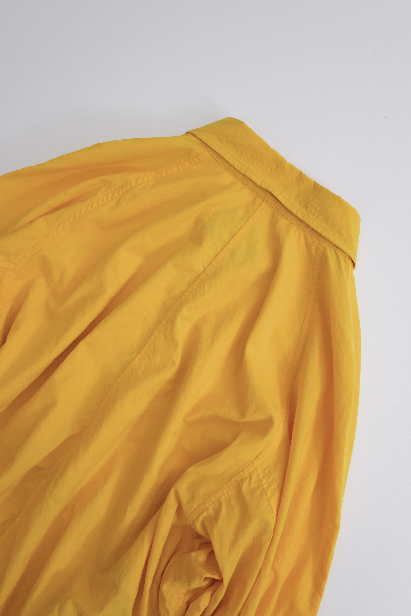 ISSEY MIYAKE Blouson Jaune vintage, passéist — photo 22