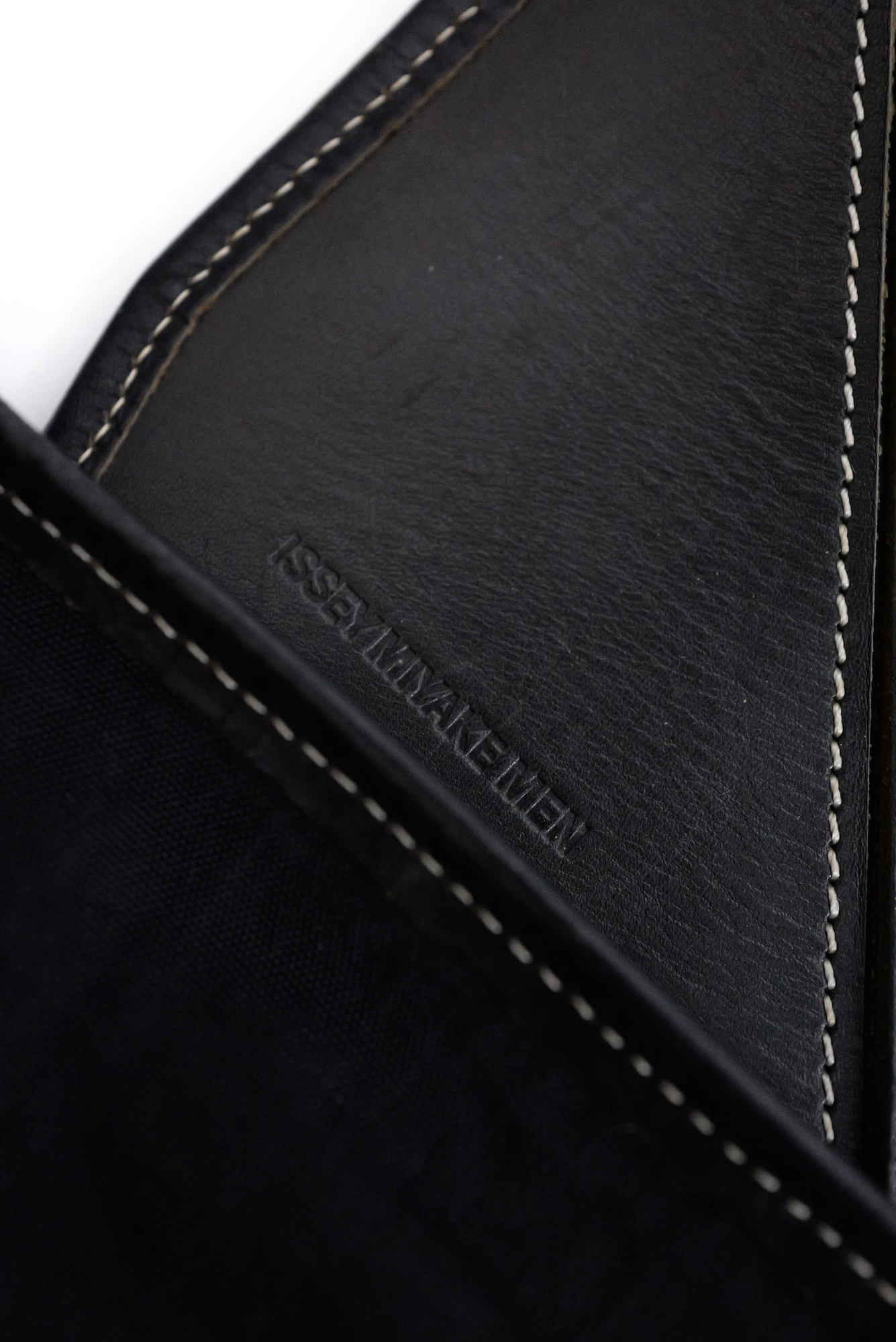 ISSEY MIYAKE Cartable en toile Noir vintage, passéist — photo 20