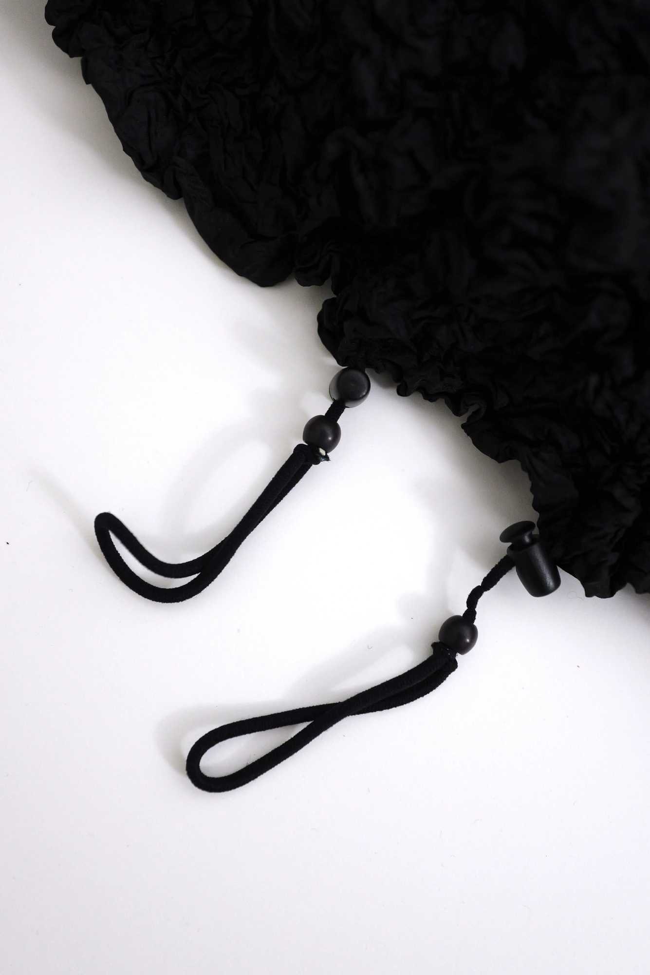 ISSEY MIYAKE Blouson Noir vintage, passéist — photo 7