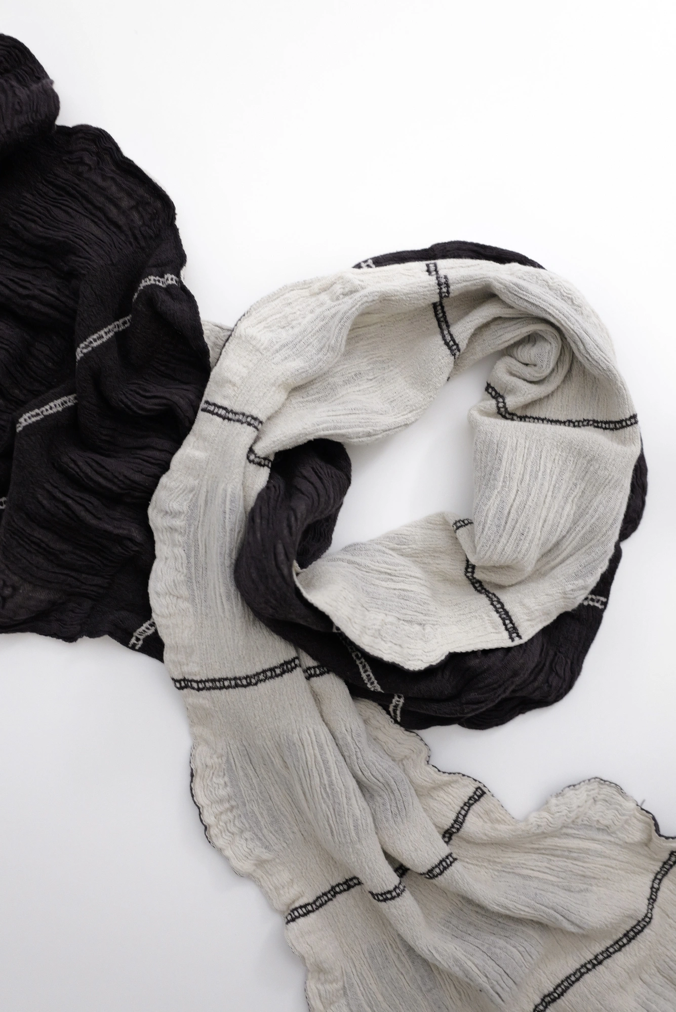 ISSEY MIYAKE Echarpe en cachemire Marron vintage, passéist — photo 12