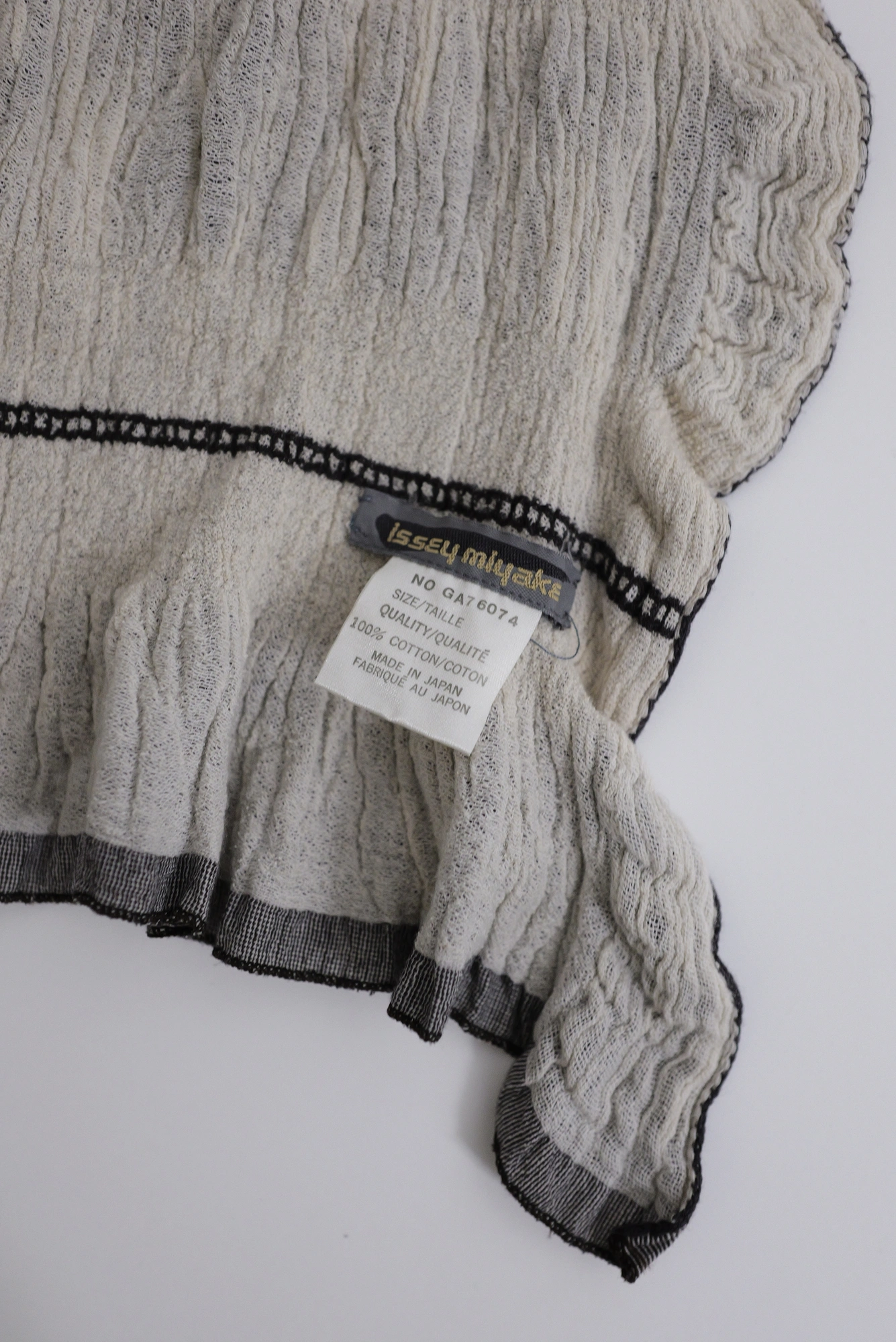ISSEY MIYAKE Echarpe en cachemire Marron vintage, passéist — photo 6