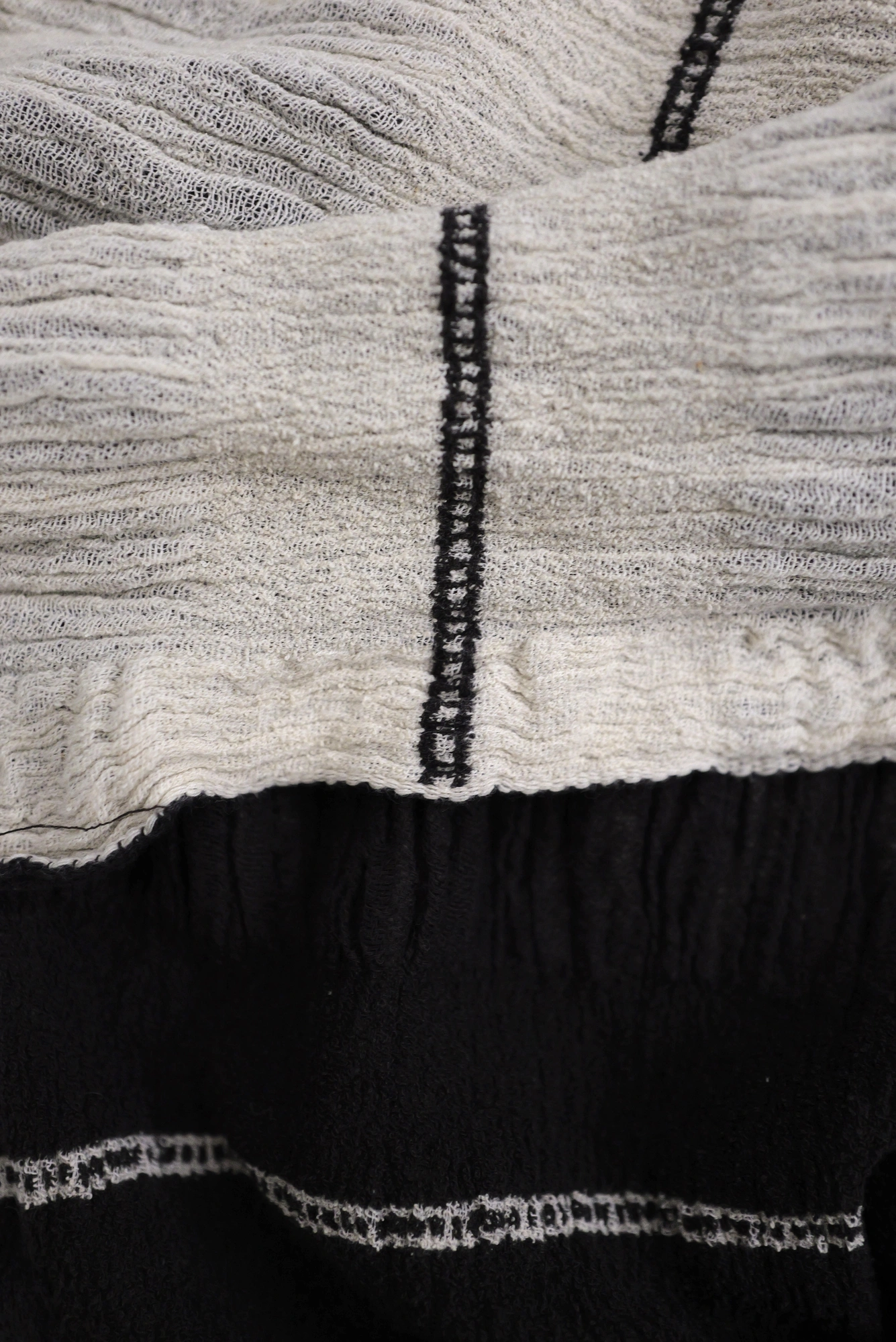ISSEY MIYAKE Echarpe en cachemire Marron vintage, passéist — photo 10