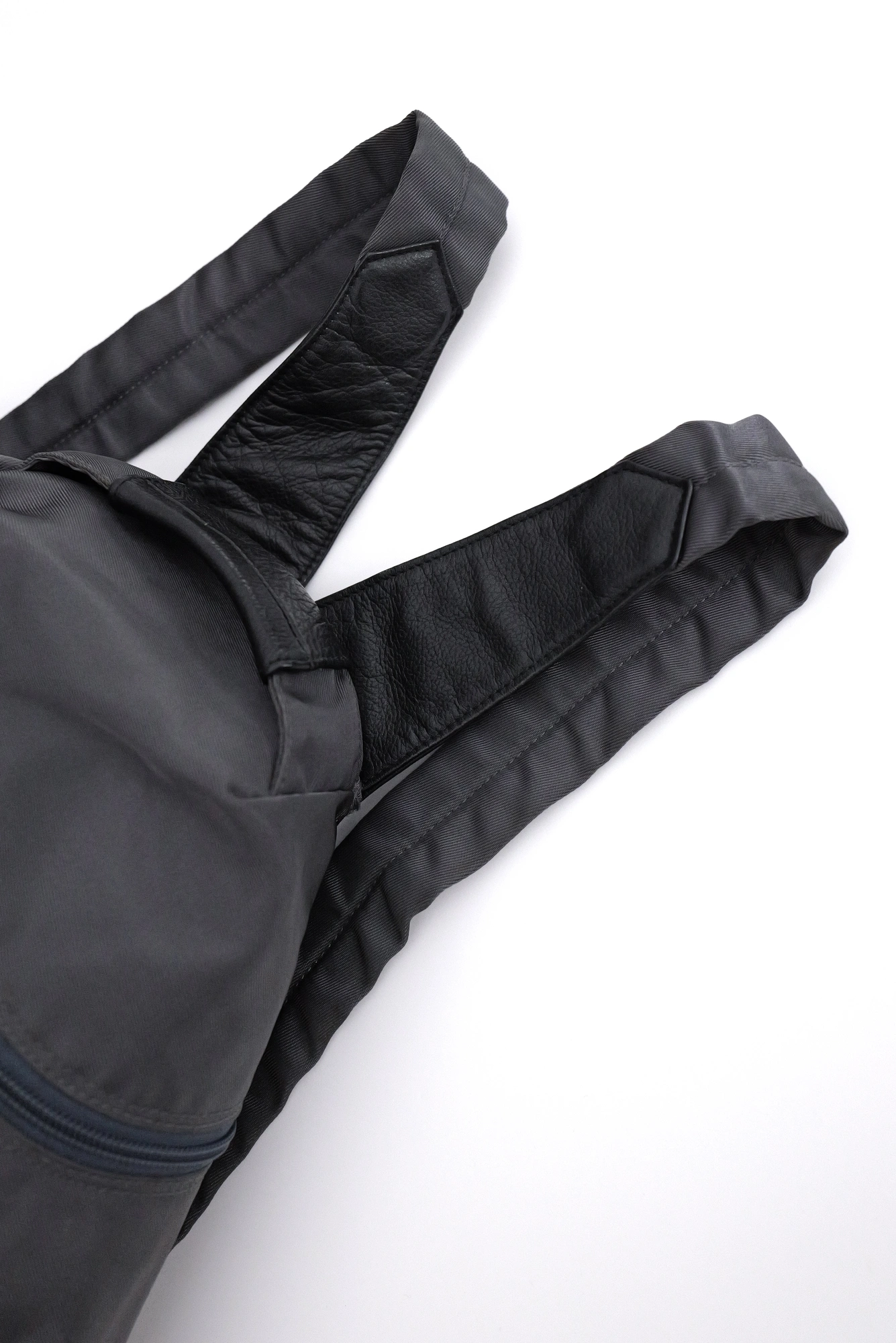 ISSEY MIYAKE Sac cartable Gris vintage, passéist — photo 3